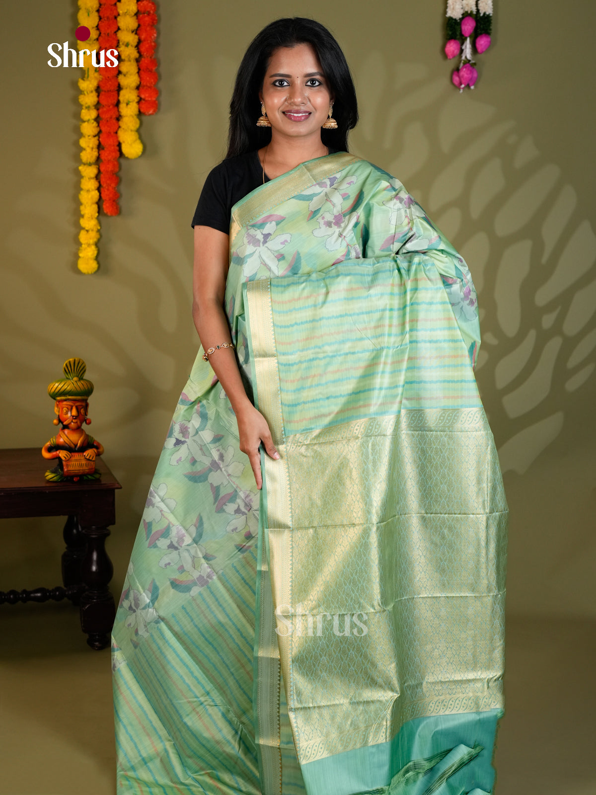 EAS21211 - Kanchipuram-halfpure Saree - Shop on Shrus.com