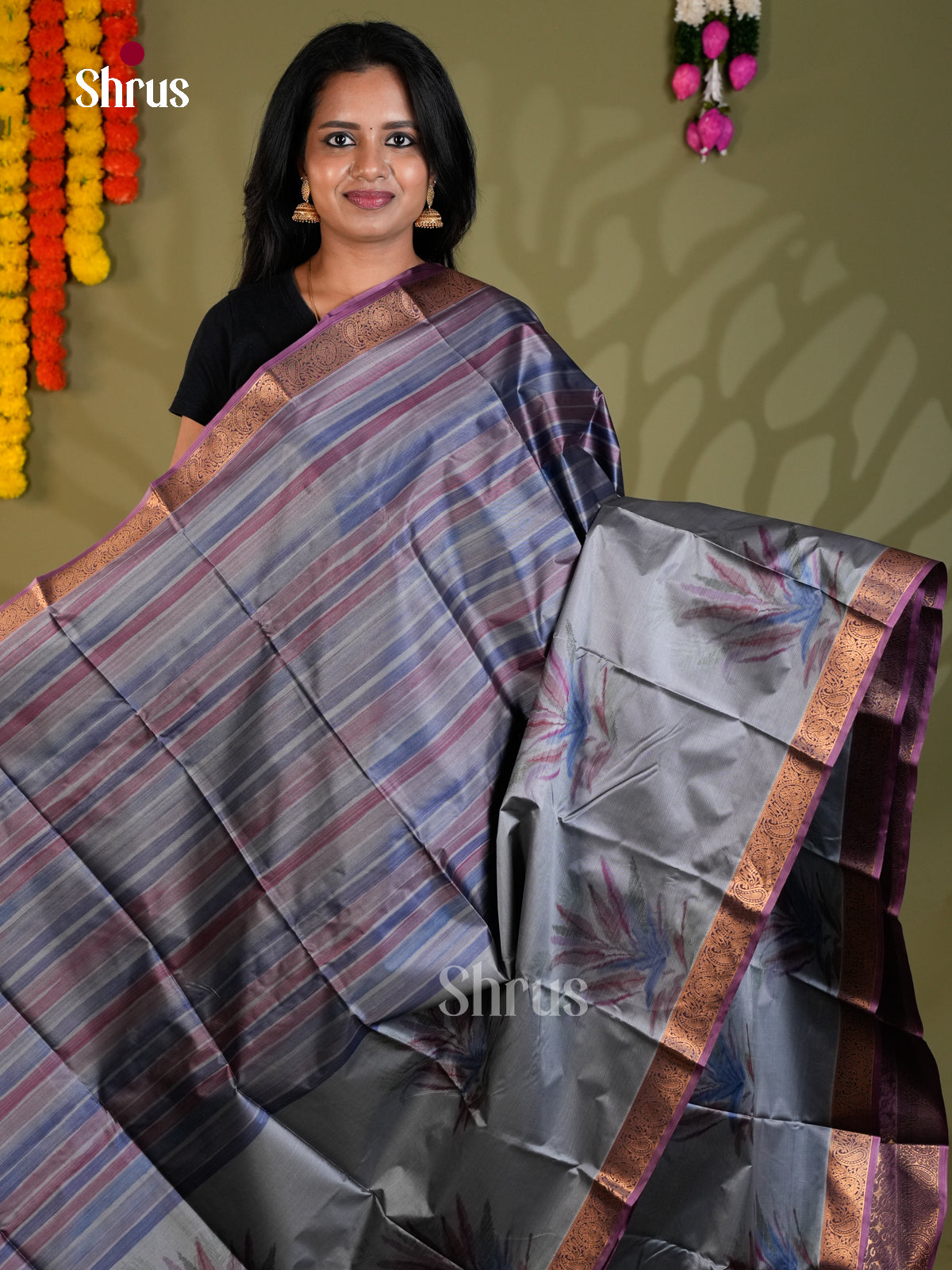 EAS21216 - Kanchipuram-halfpure Saree - Shop on Shrus.com