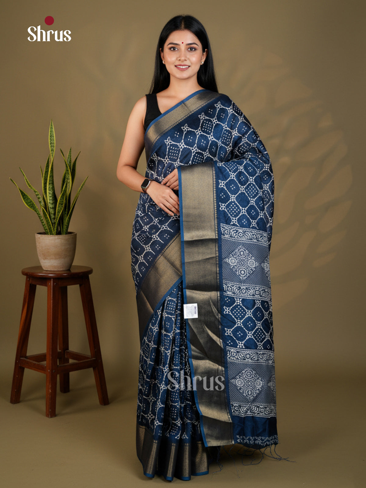 EAS22172 - Semi Crepe - Saree - Shop on Shrus.com