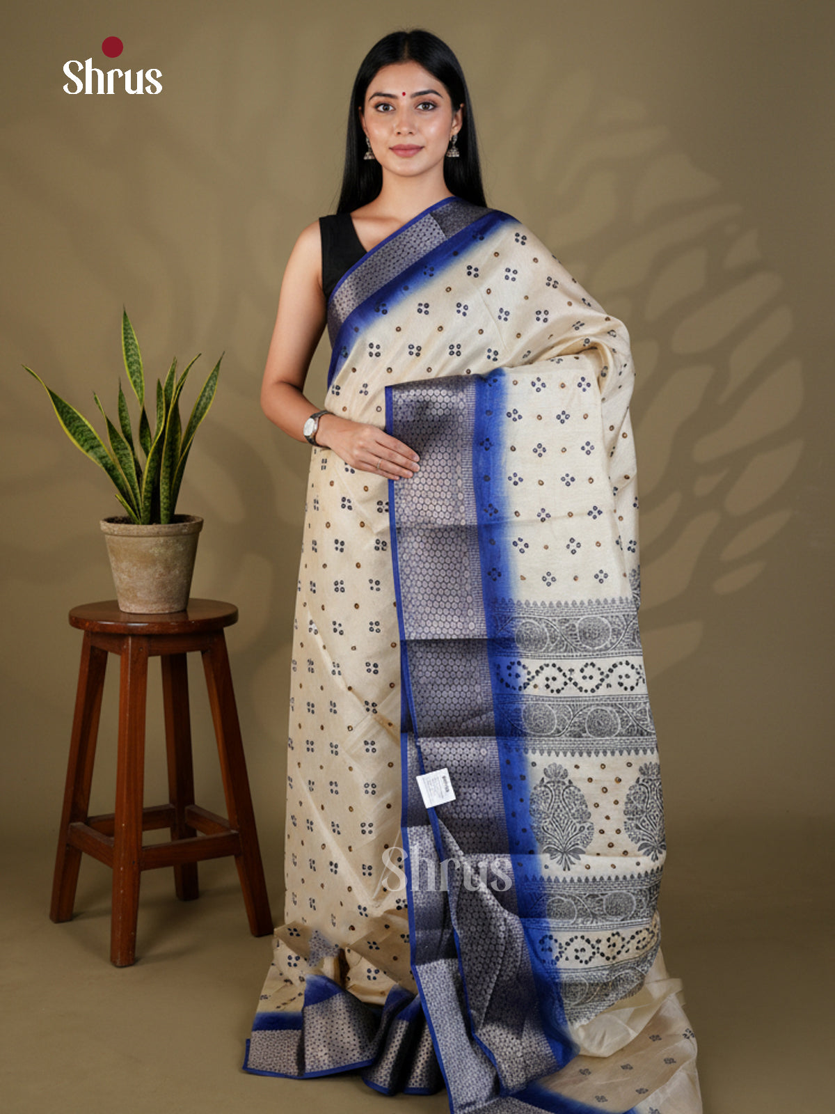 EAS22174 - Semi Crepe - Saree - Shop on Shrus.com