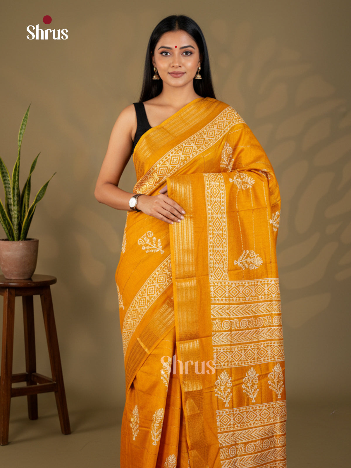 EAS22514 - Semi Crepe - Saree - Shop on Shrus.com