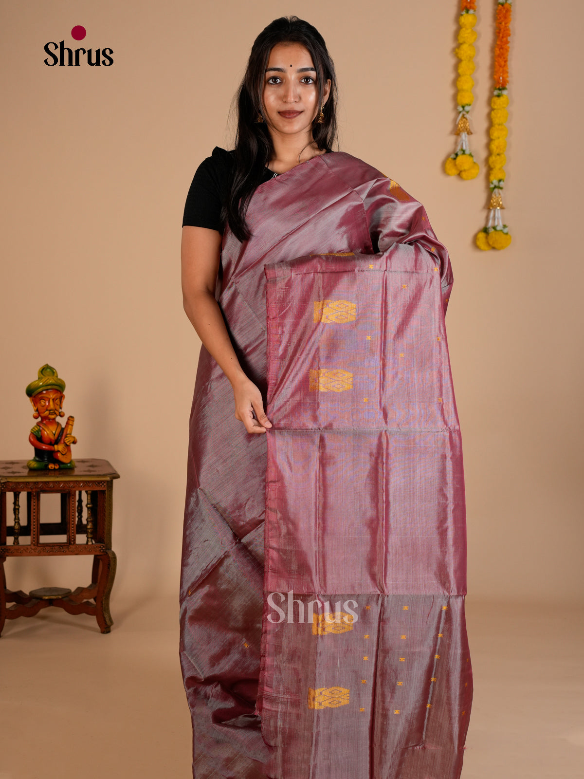 EAS23040 - Banana Pith without blouse - Saree - Shop on Shrus.com