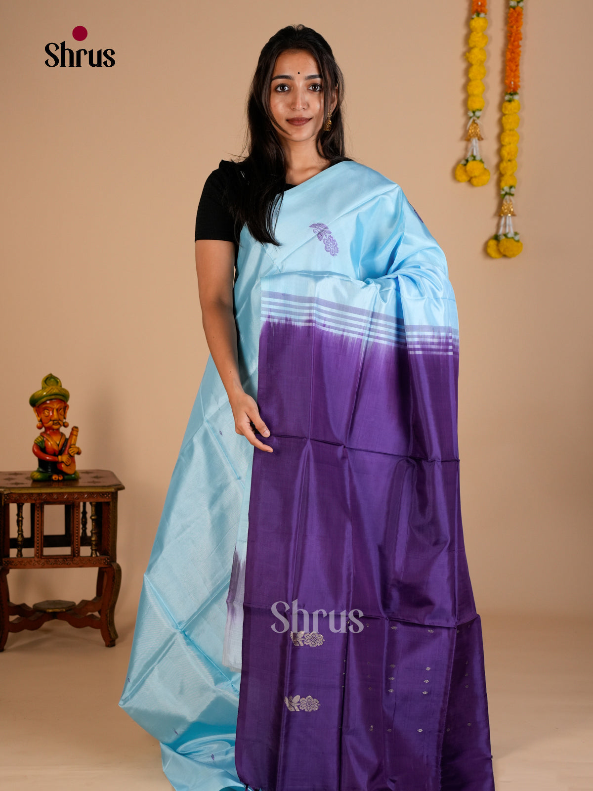 EAS23054 - Banana Pith without blouse - Saree - Shop on Shrus.com