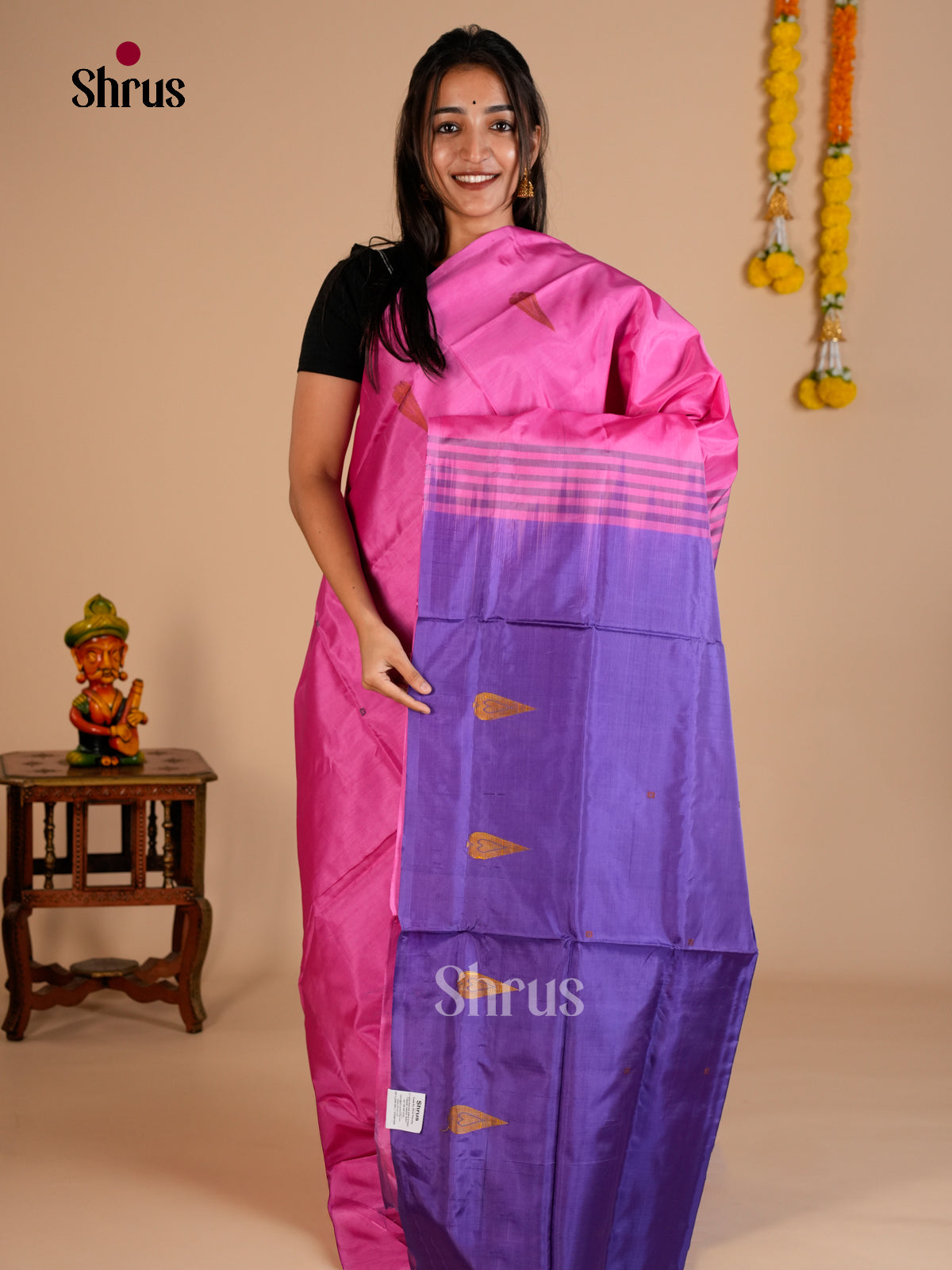 EAS23070 - Banana Pith without blouse - Saree - Shop on Shrus.com