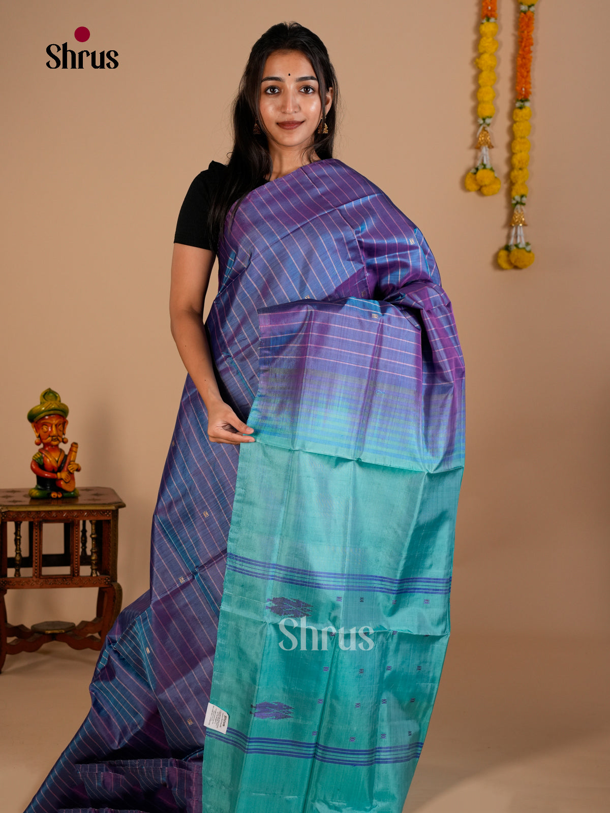 EAS23076 - Banana Pith without blouse - Saree - Shop on Shrus.com