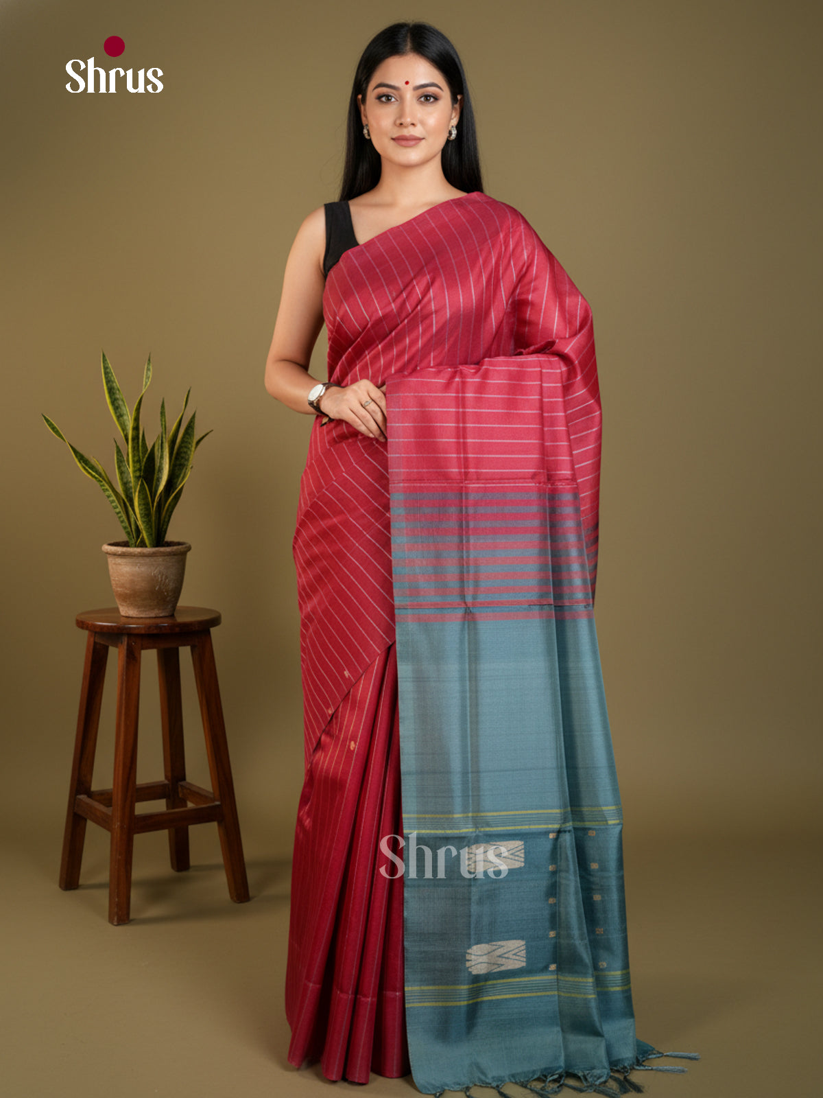 EAS23108 - Banana Pith without blouse - Saree - Shop on Shrus.com