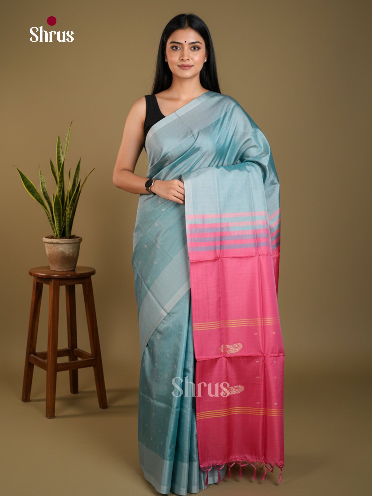 EAS23114 - Banana Pith without blouse - Saree - Shop on Shrus.com