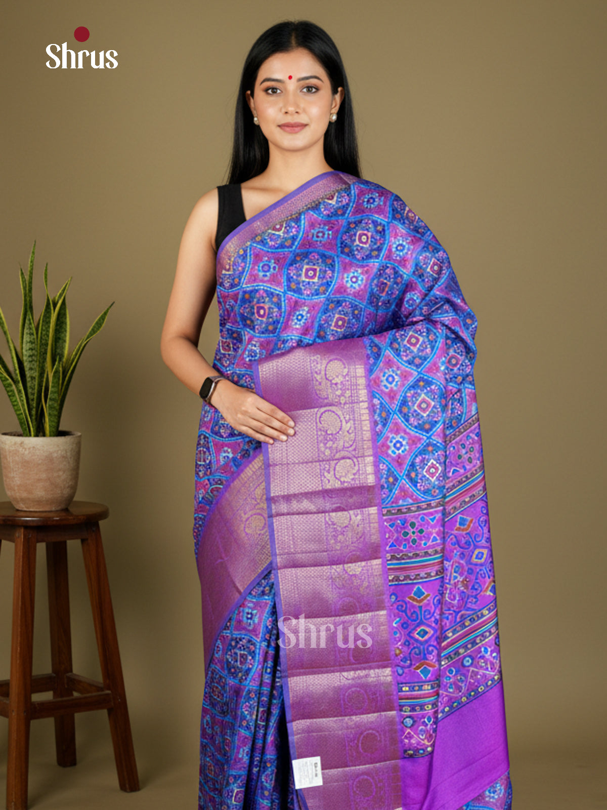 EAS27034 - Semi Patola-Kanchi Border Saree - Shop on Shrus.com