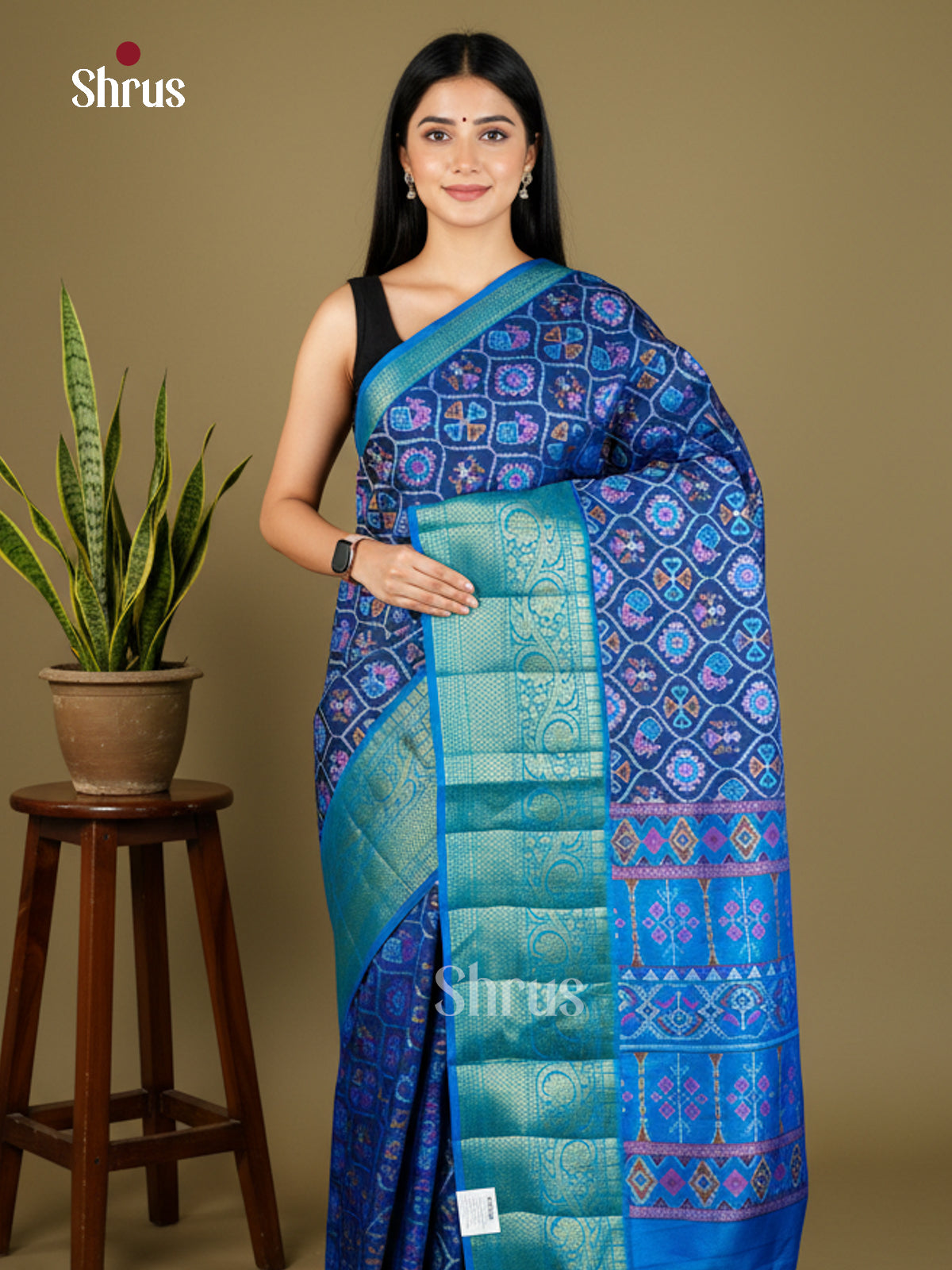 EAS27037 - Semi Patola-Kanchi Border Saree - Shop on Shrus.com