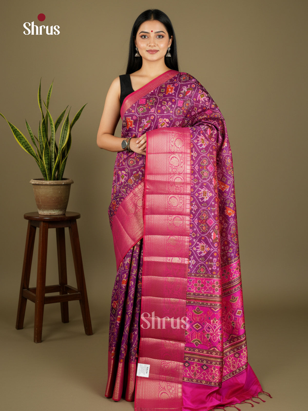 EAS27045 - Semi Patola-Kanchi Border Saree - Shop on Shrus.com