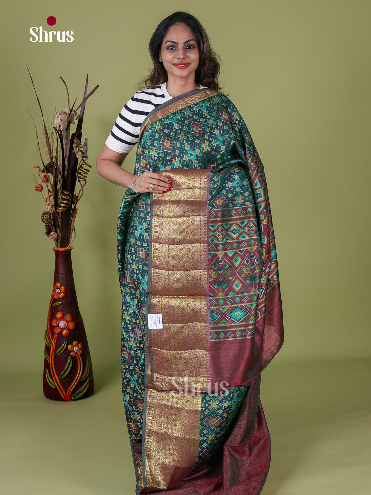 EAS27056 - Semi Patola-Kanchi Border Saree