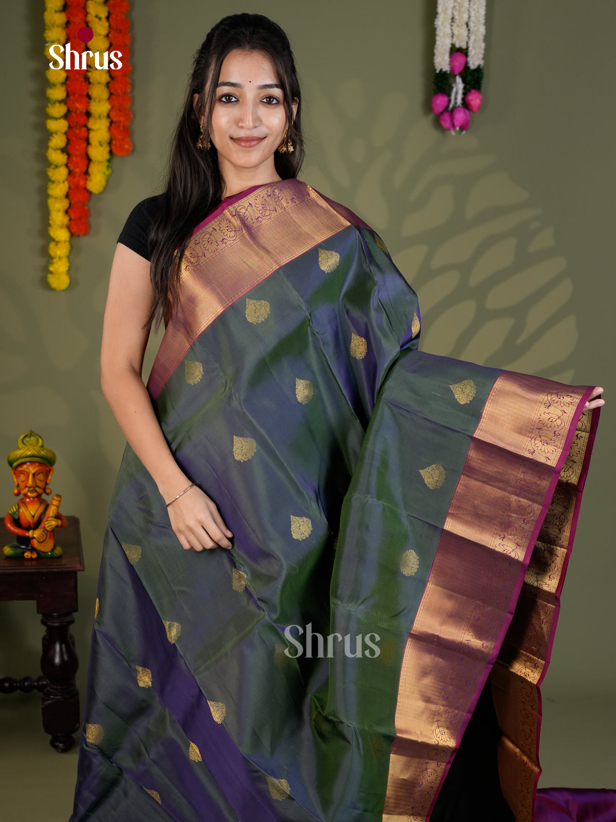Double Shaded Green & Purple  - Kanchipuram-halfpure - Saree- EAS28162 - Shop on Shrus.com