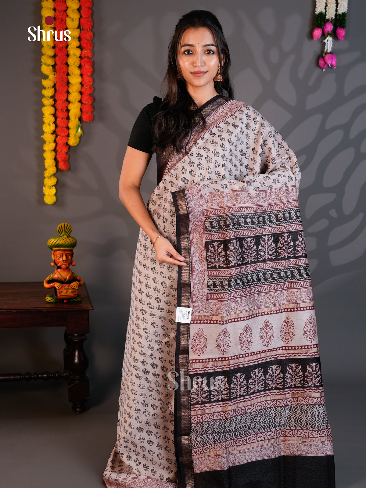EAS30249 - Maheshwari silkcotton - Saree - Shop on Shrus.com