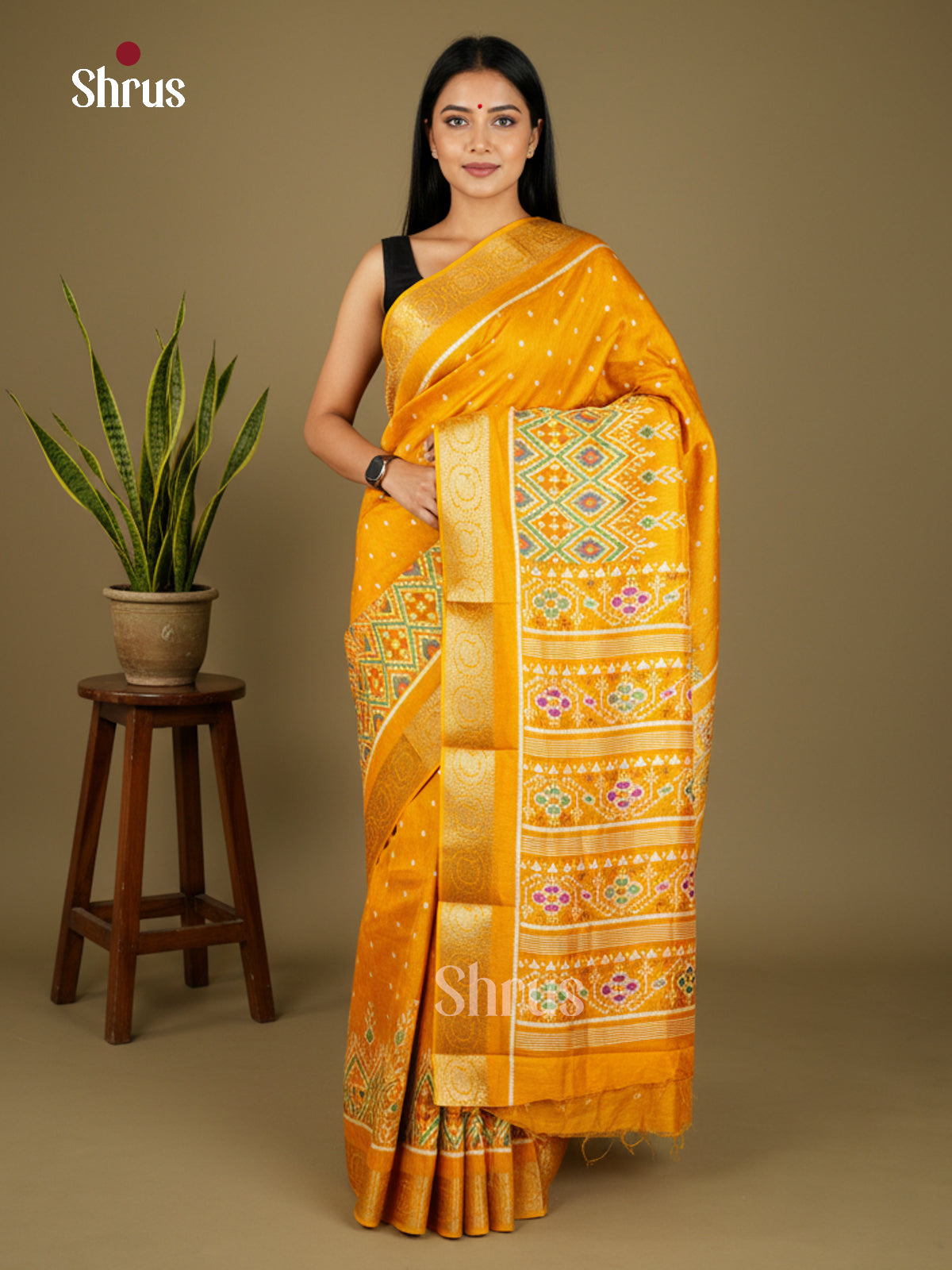 EAS30515 - Semi Crepe - Saree - Shop on Shrus.com