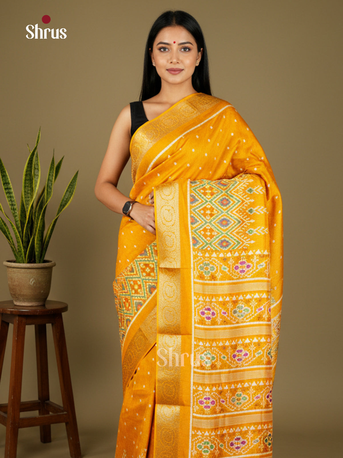 EAS30515 - Semi Crepe - Saree - Shop on Shrus.com