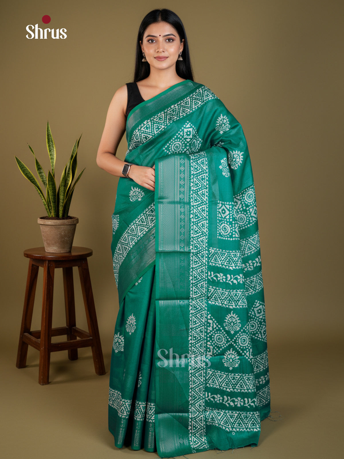 EAS30541 - Semi Crepe - Saree - Shop on Shrus.com