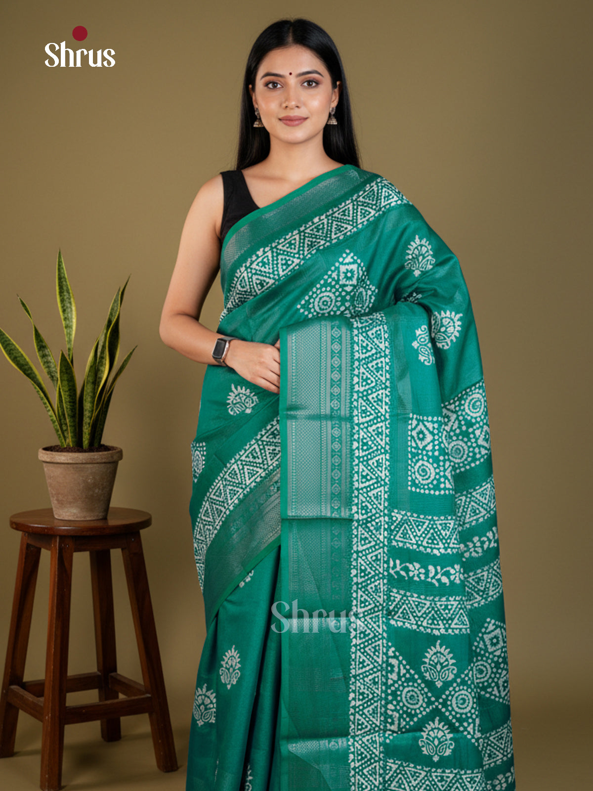 EAS30541 - Semi Crepe - Saree - Shop on Shrus.com