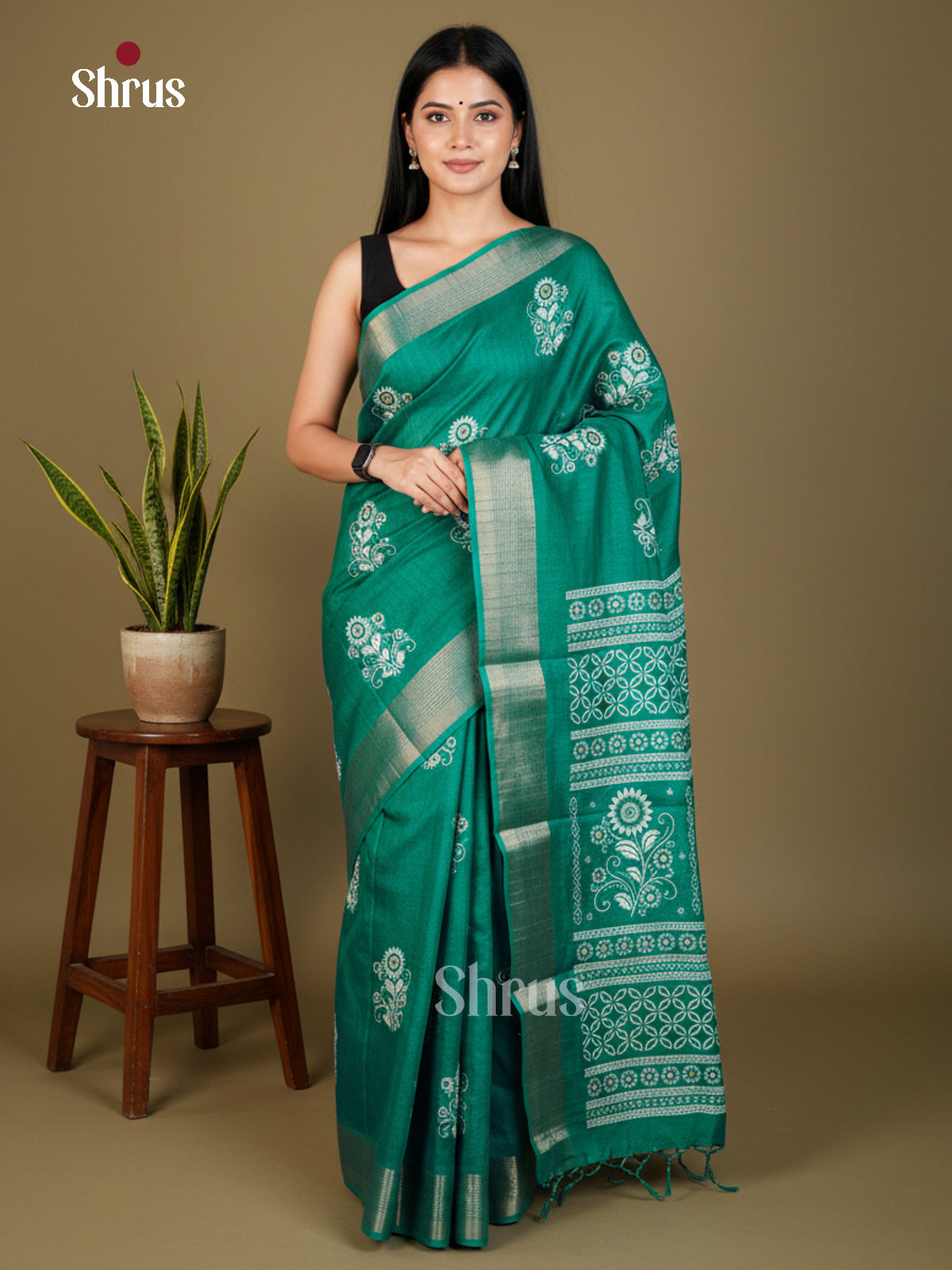 Green - Semi Crepe - Saree - EAS30563 - Shop on Shrus.com