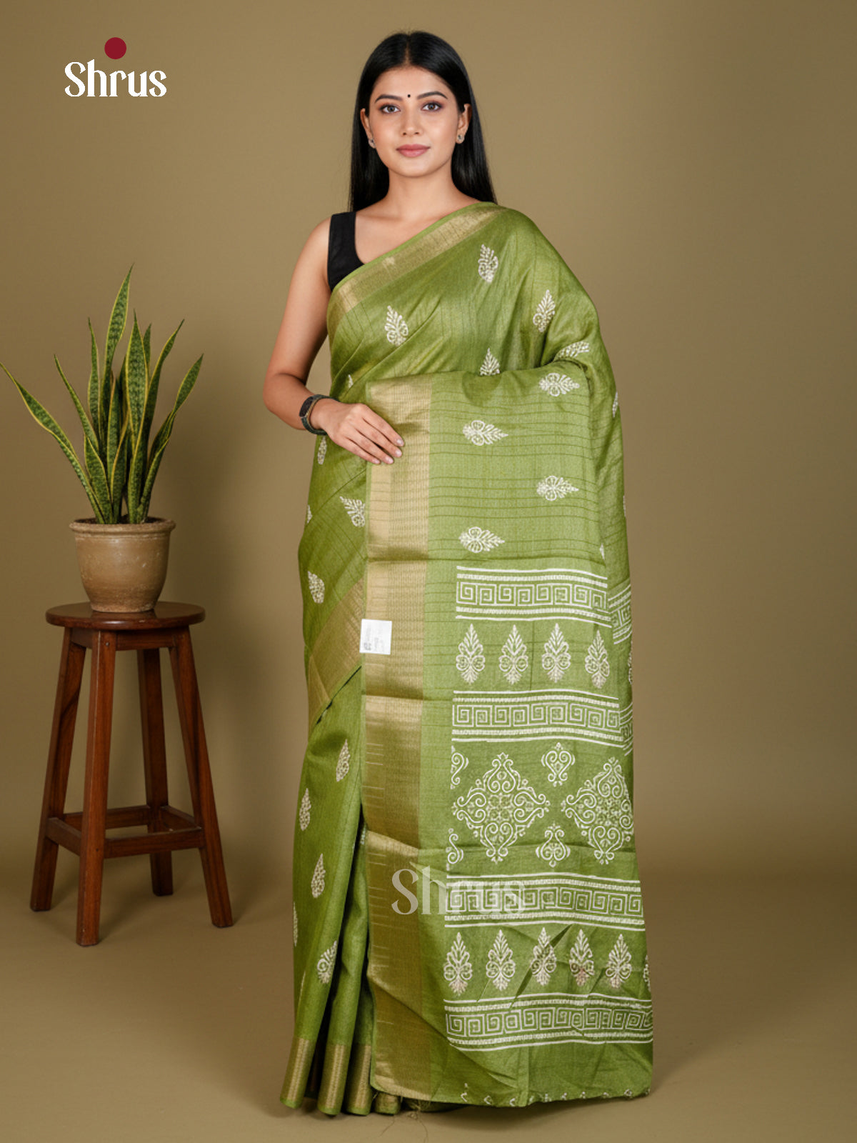 Green- Semi Crepe - Saree - EAS30571 - Shop on Shrus.com