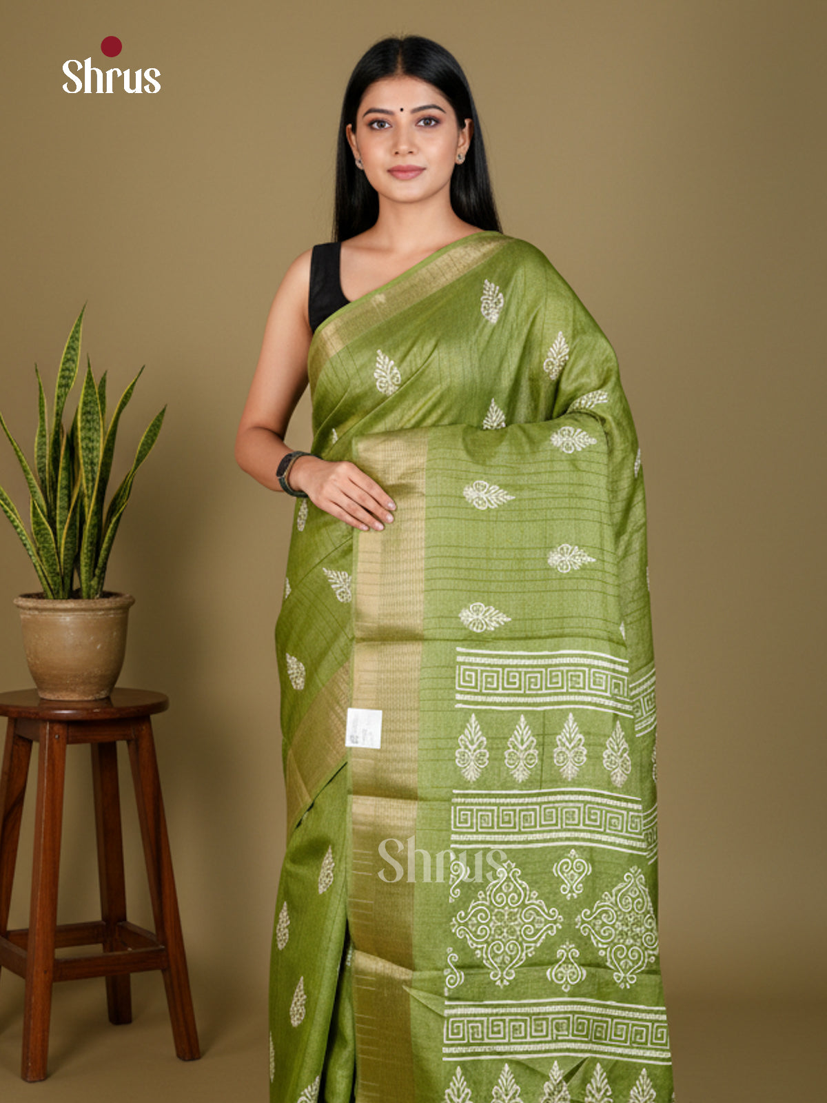 Green- Semi Crepe - Saree - EAS30571 - Shop on Shrus.com