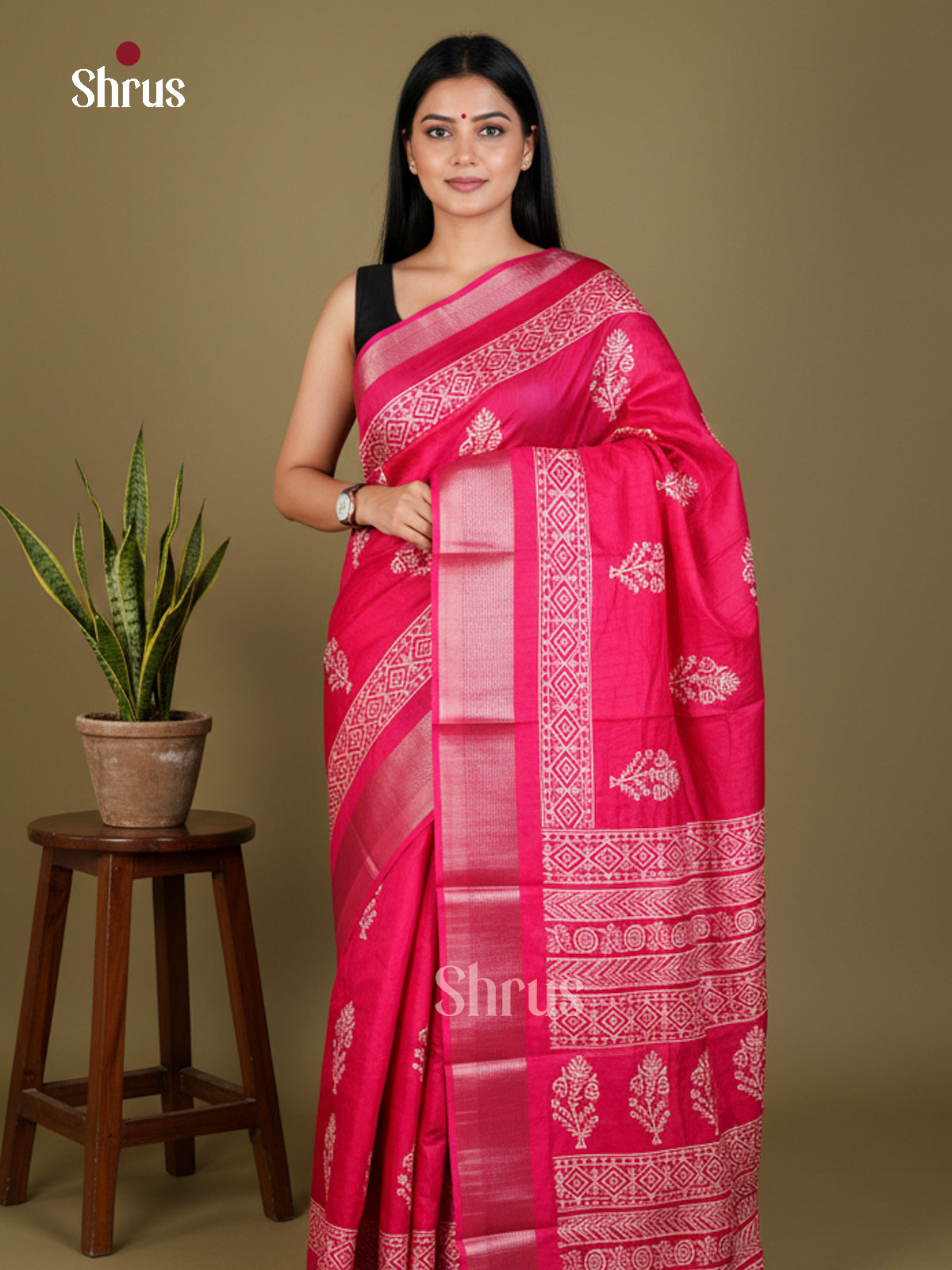 Pink(Single tone)- Semi Crepe - Saree - EAS30590 - Shop on Shrus.com