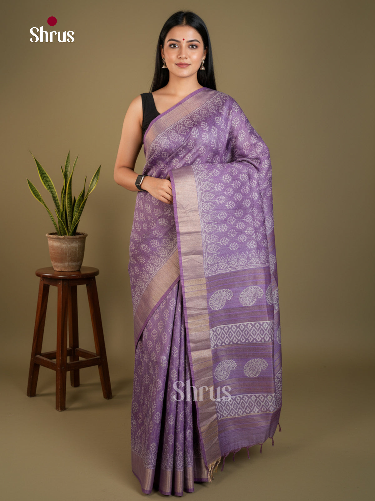 Semi Tussar Saree - EAS31123 - Shop on Shrus.com