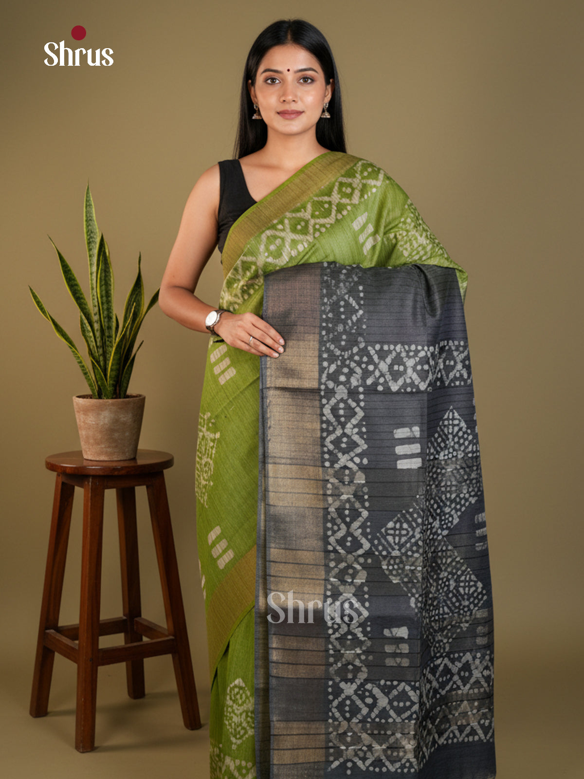 EAS31226 - Bhatik - Saree - Shop on Shrus.com