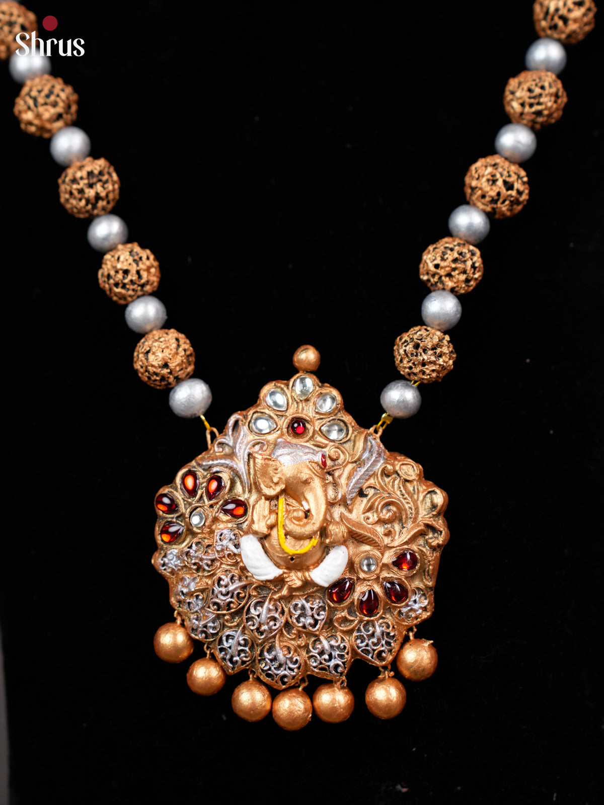 Accessories Saree - EBJ10071 - Shop on Shrus.com