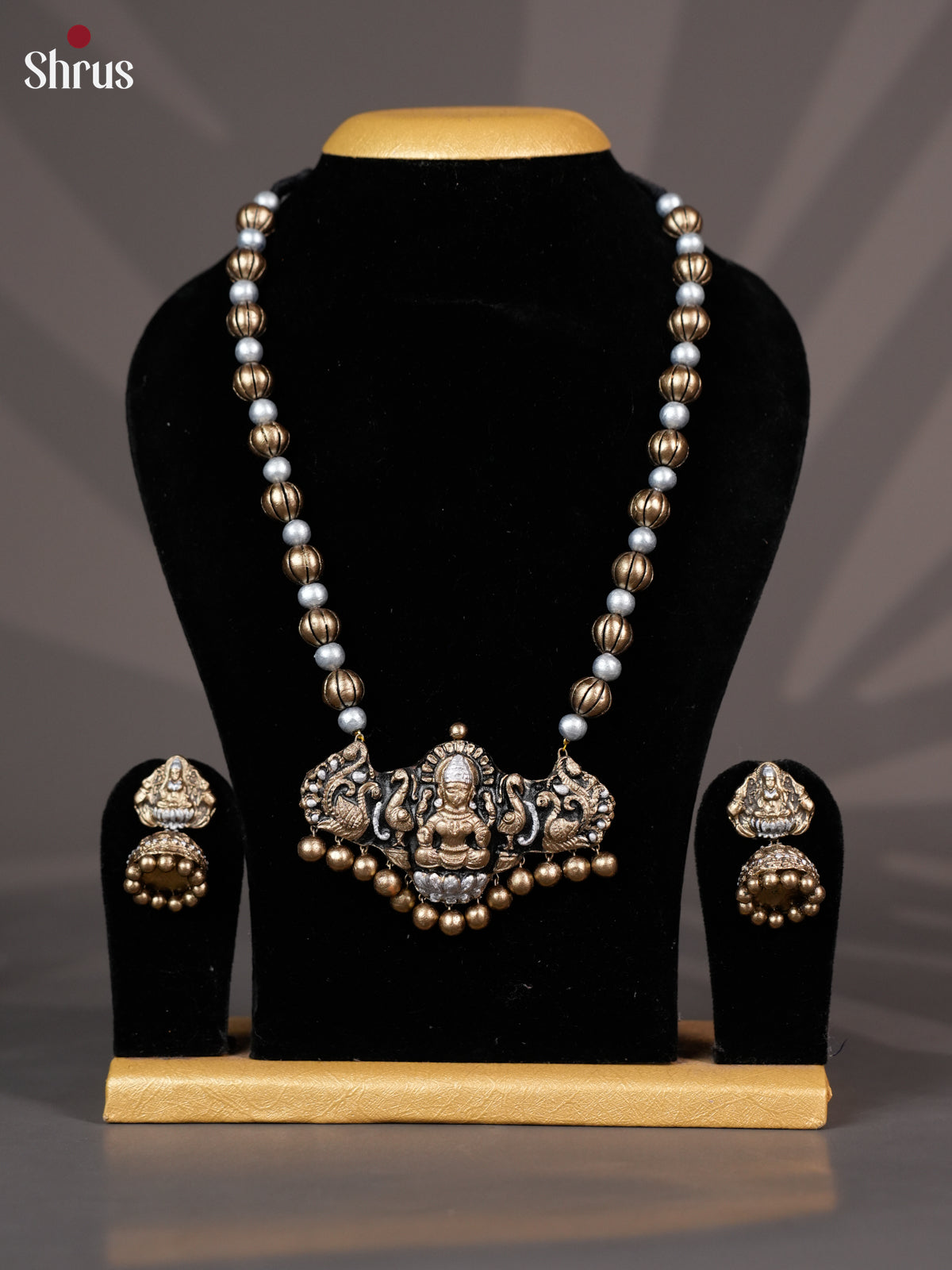 Accessories Saree - EBJ10076 - Shop on Shrus.com