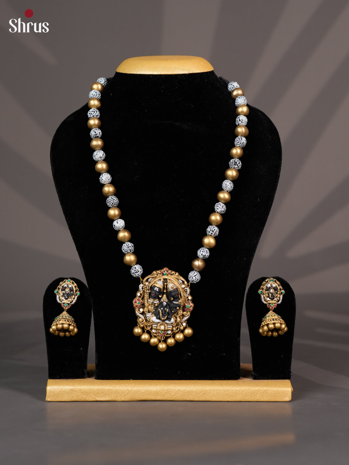 Accessories Saree - EBJ10078 - Shop on Shrus.com