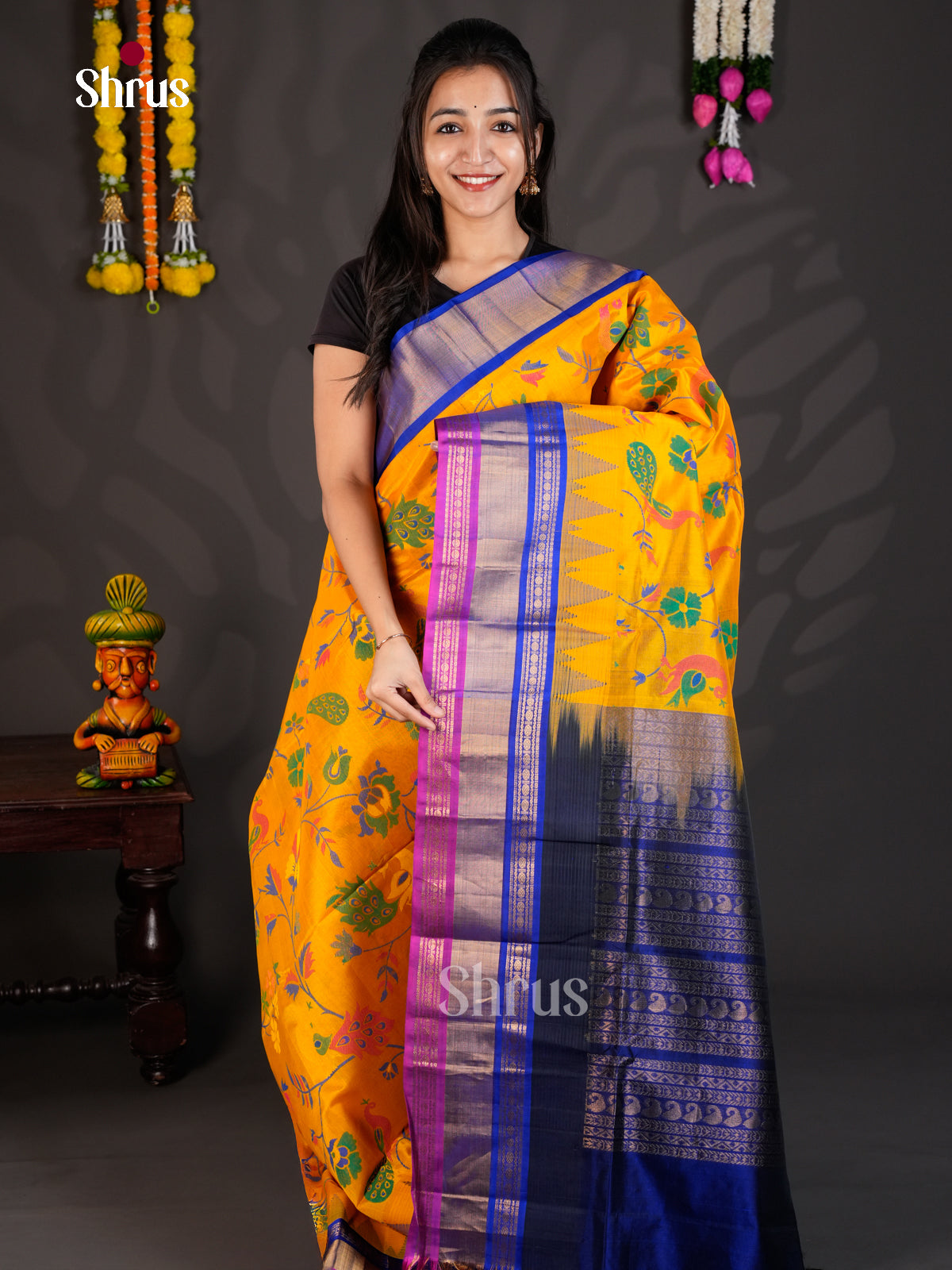 EBS01783 - Hindolam - Saree - Shop on Shrus.com