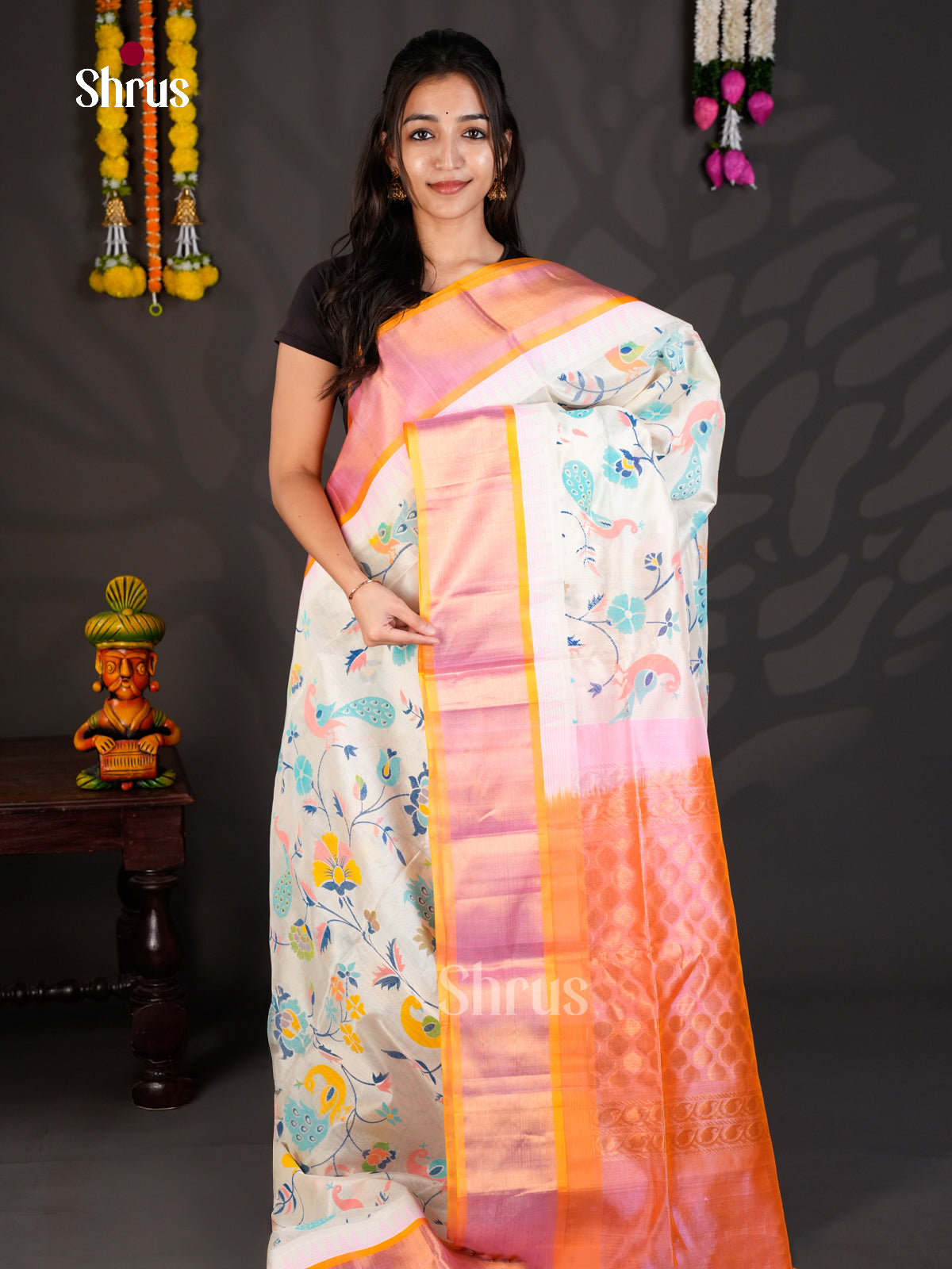 EBS01808 - Hindolam - Saree - Shop on Shrus.com