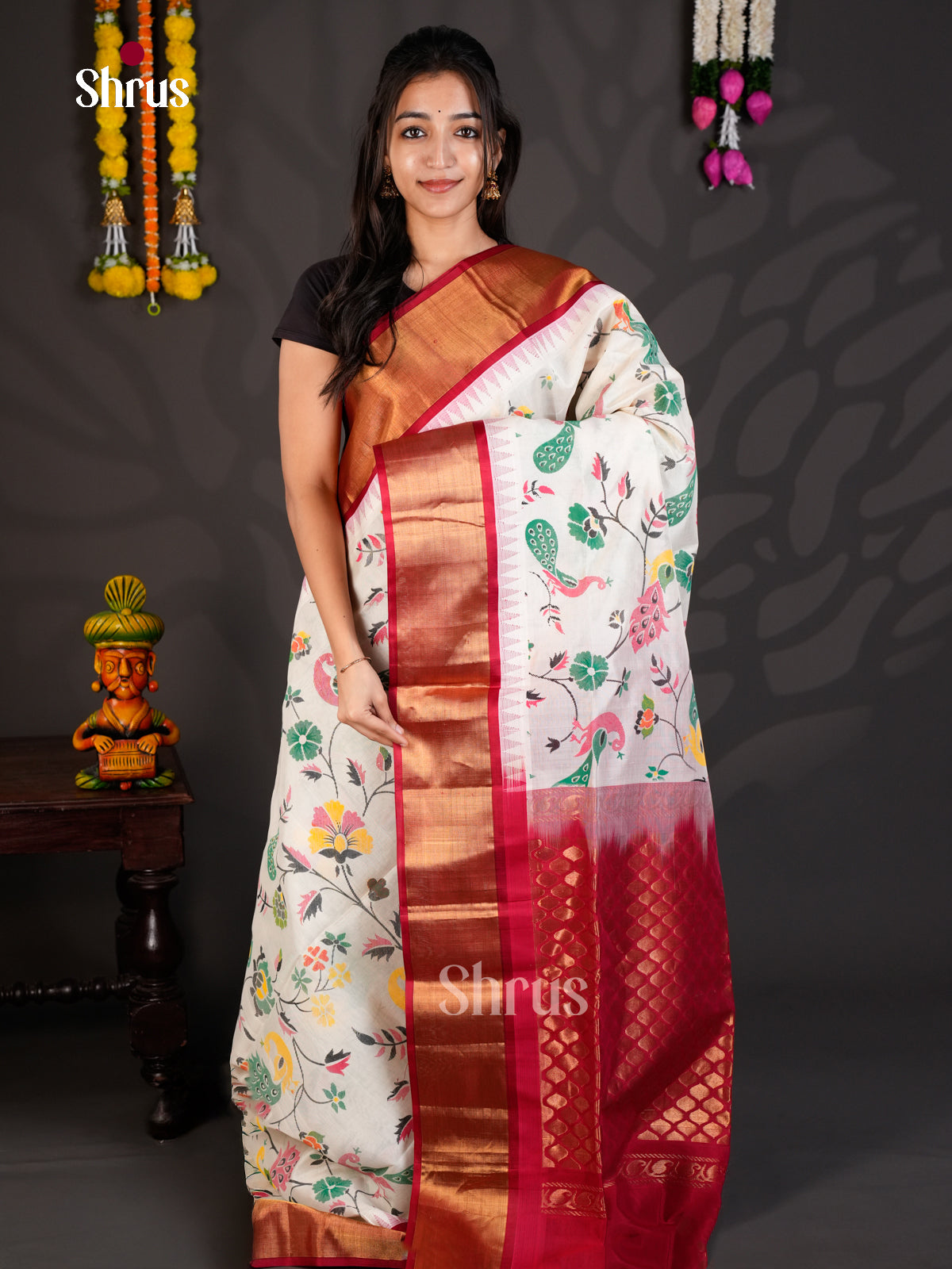 EBS01812 - Hindolam - Saree - Shop on Shrus.com