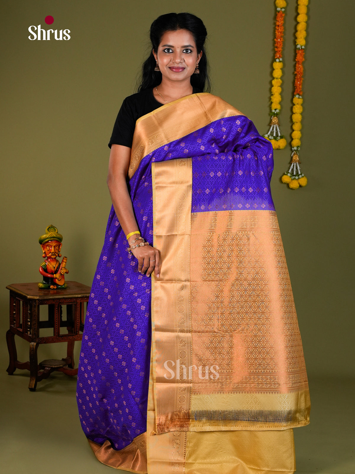 Semi Kanchipuram Saree - EBS10136 - Shop on Shrus.com