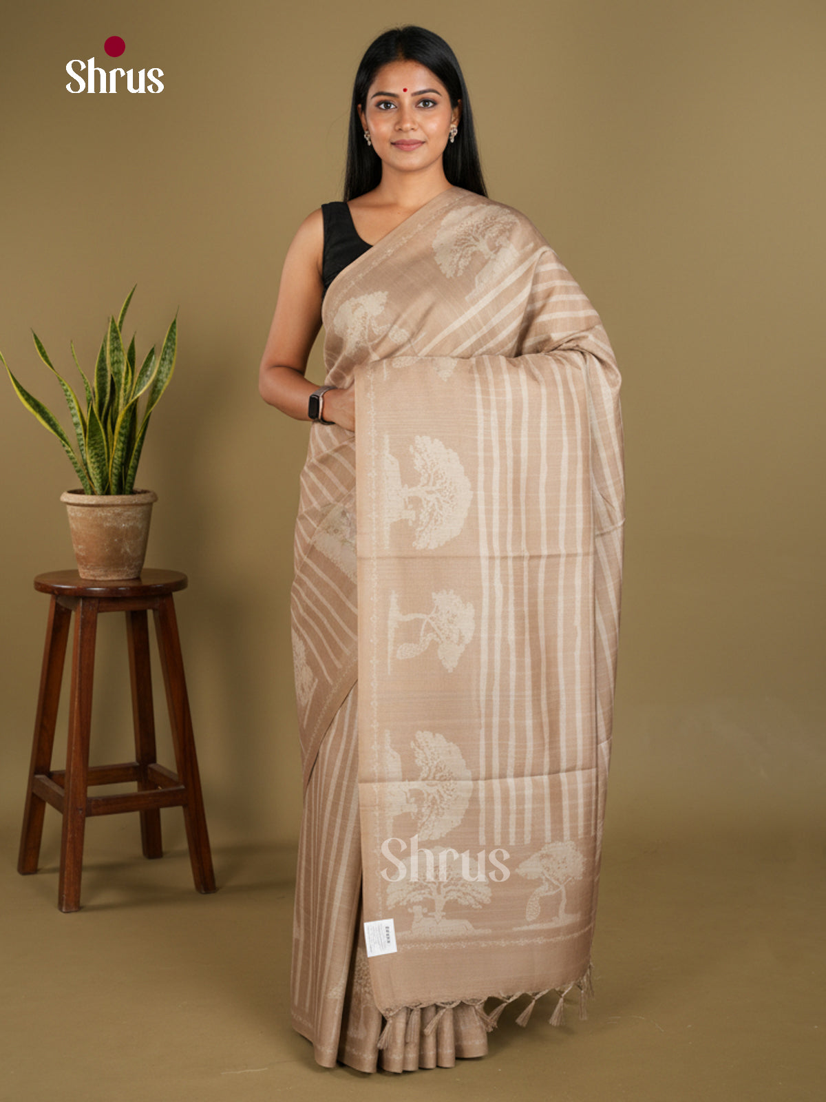 Semi matka Saree - EBS11163 - Shop on Shrus.com