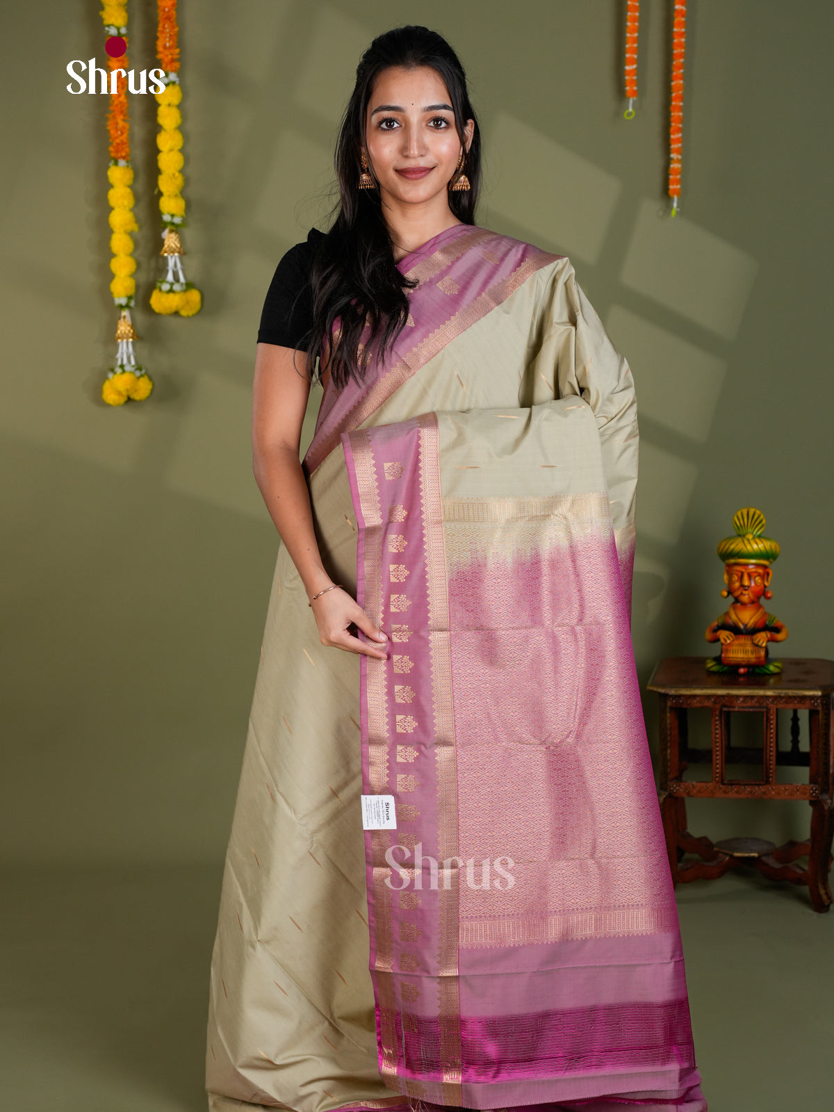 EBS16037 - Semi Kanchipuram Saree - Shop on Shrus.com