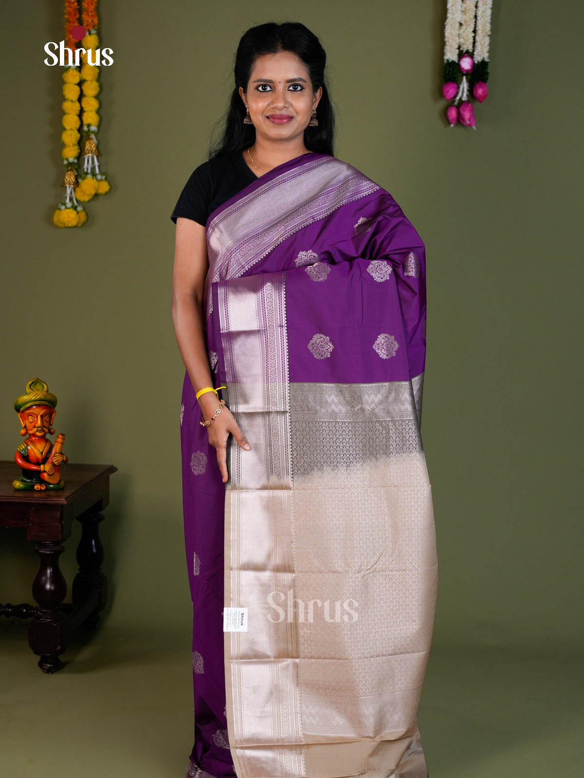 Semi Kanchipuram Saree - EBS16043 - Shop on Shrus.com
