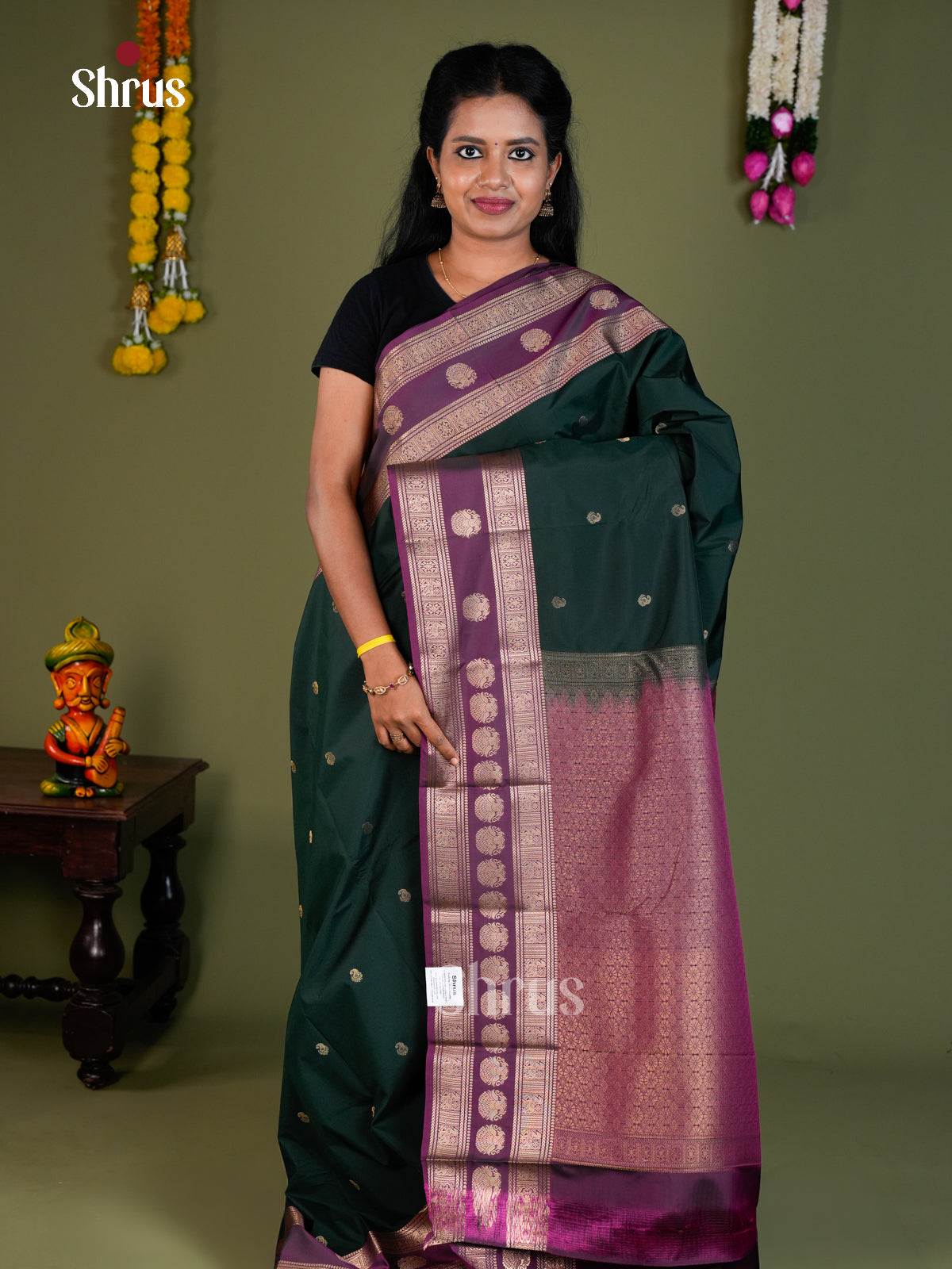 Semi Kanchipuram Saree - EBS16044 - Shop on Shrus.com