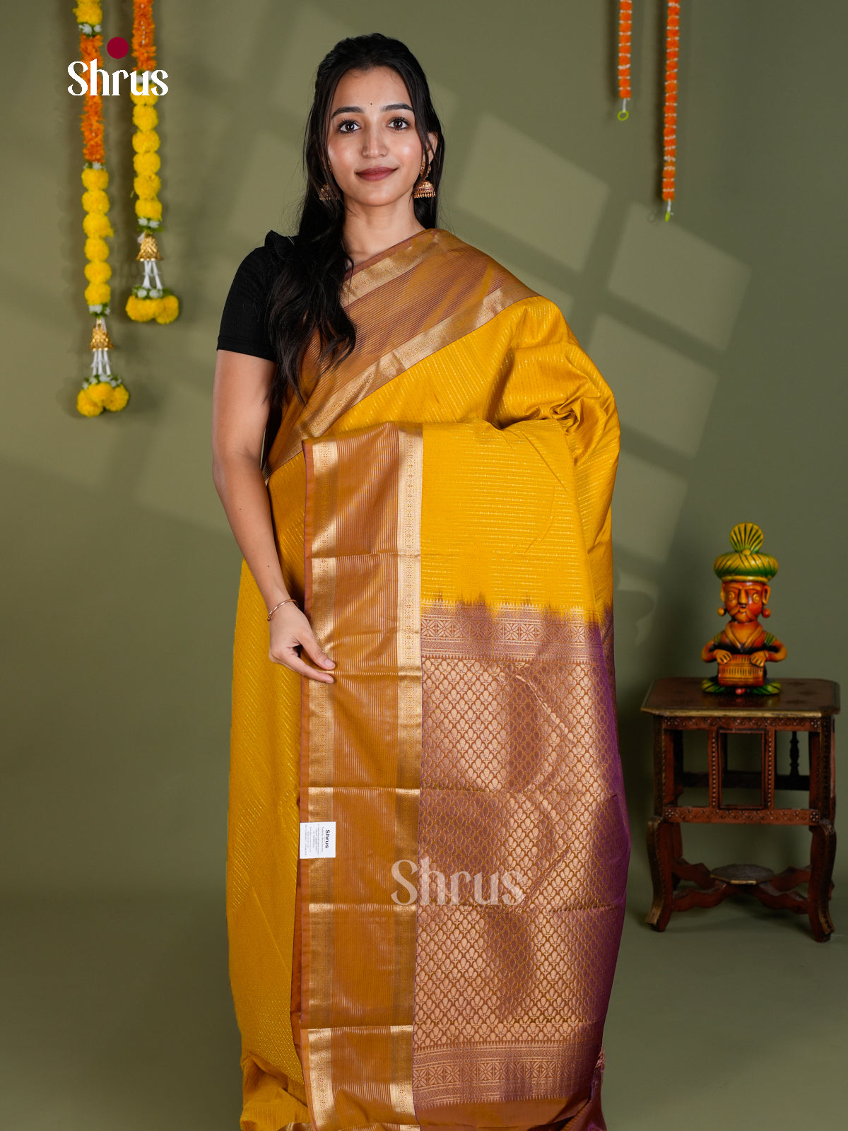 EBS16088 - Semi Kanchipuram Saree - Shop on Shrus.com