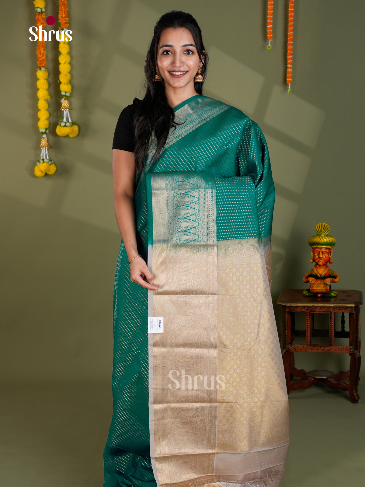 EBS16165 - Semi Kanchipuram Saree - Shop on Shrus.com