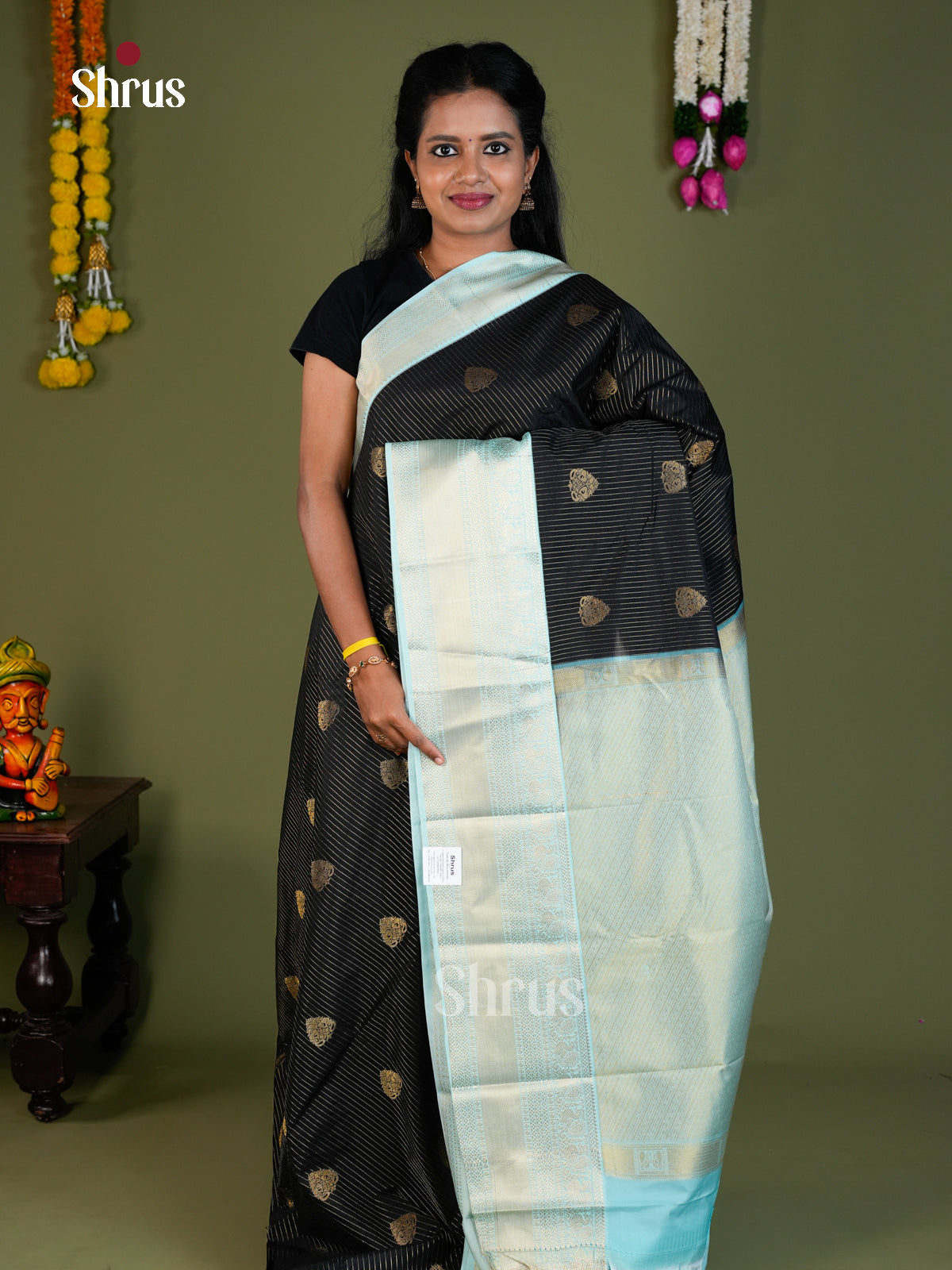 Semi Kanchipuram Saree - EBS16243 - Shop on Shrus.com