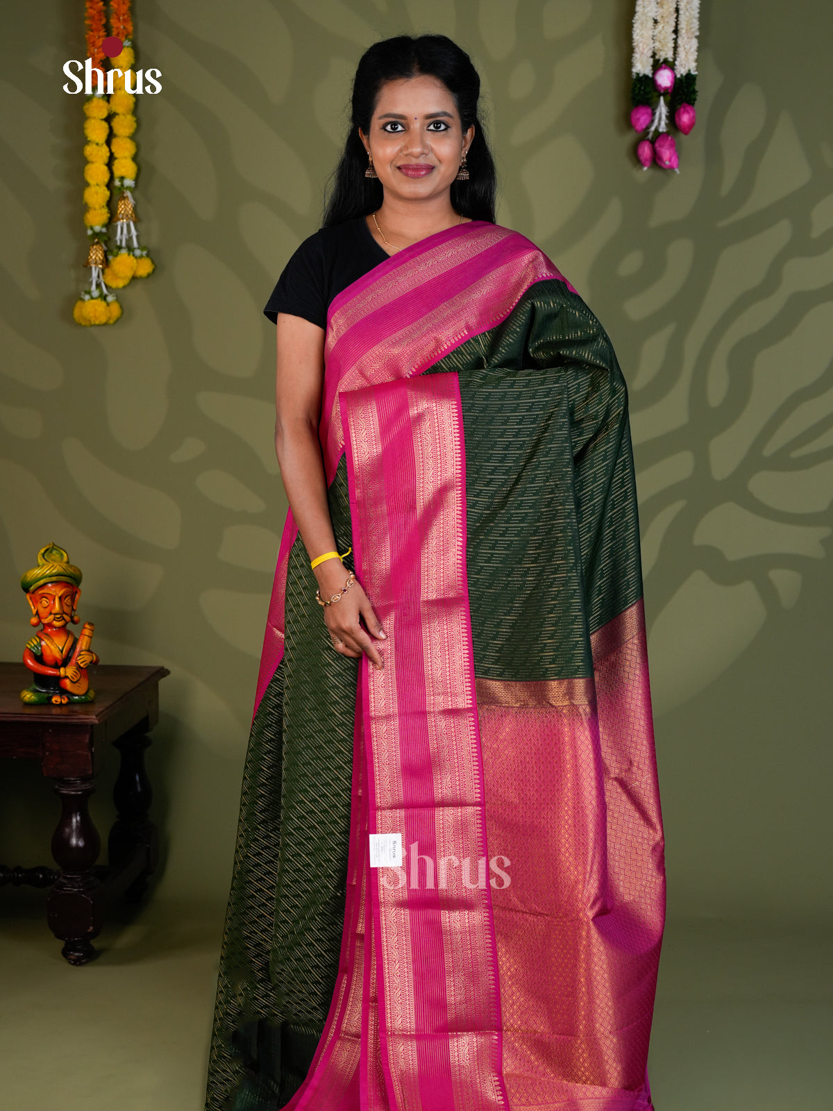 Semi Kanchipuram Saree - EBS16261 - Shop on Shrus.com