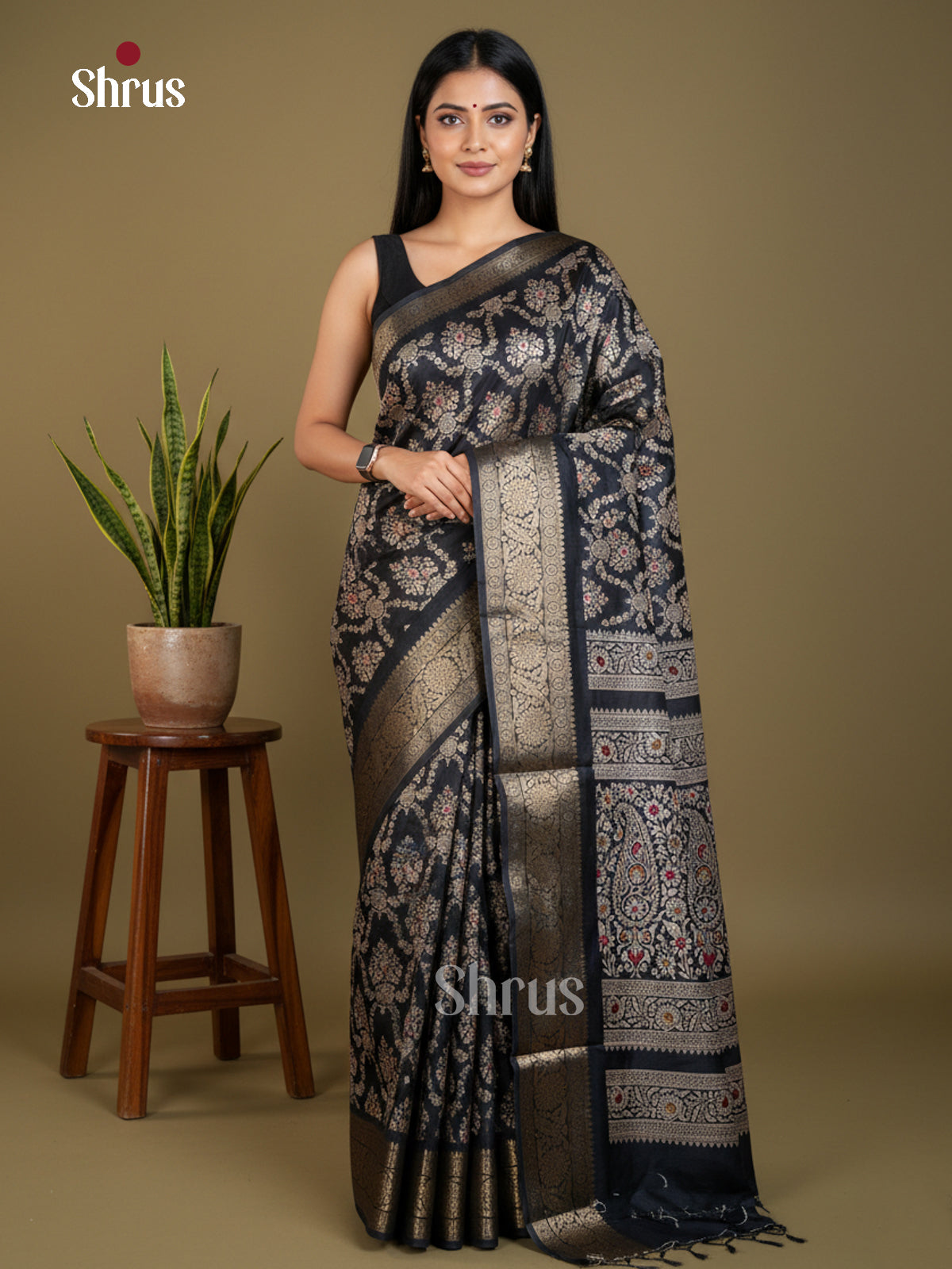 EBS16369 - Semi Crepe Saree - Shop on Shrus.com