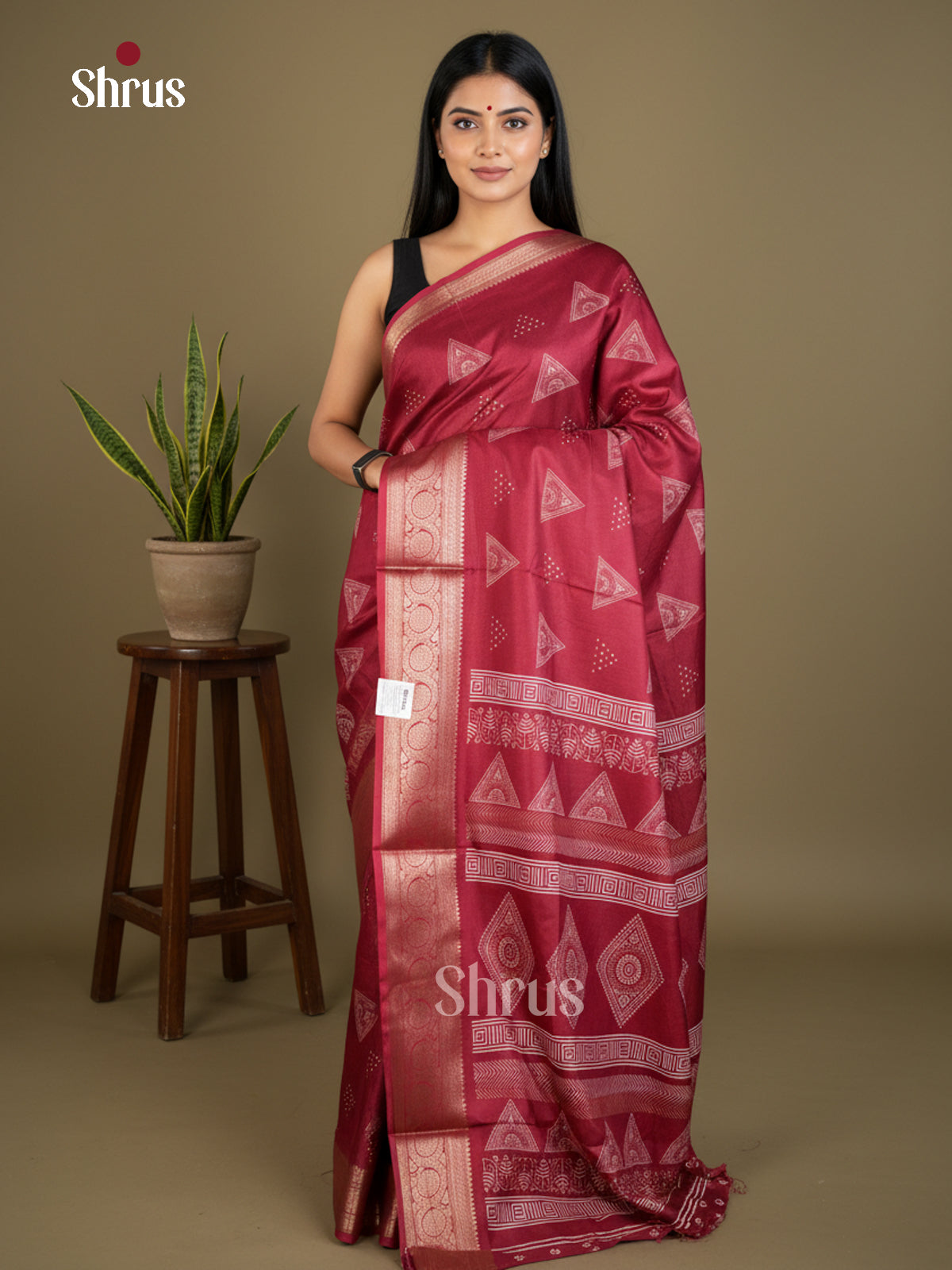 Semi Crepe Saree - EBS16385 - Shop on Shrus.com