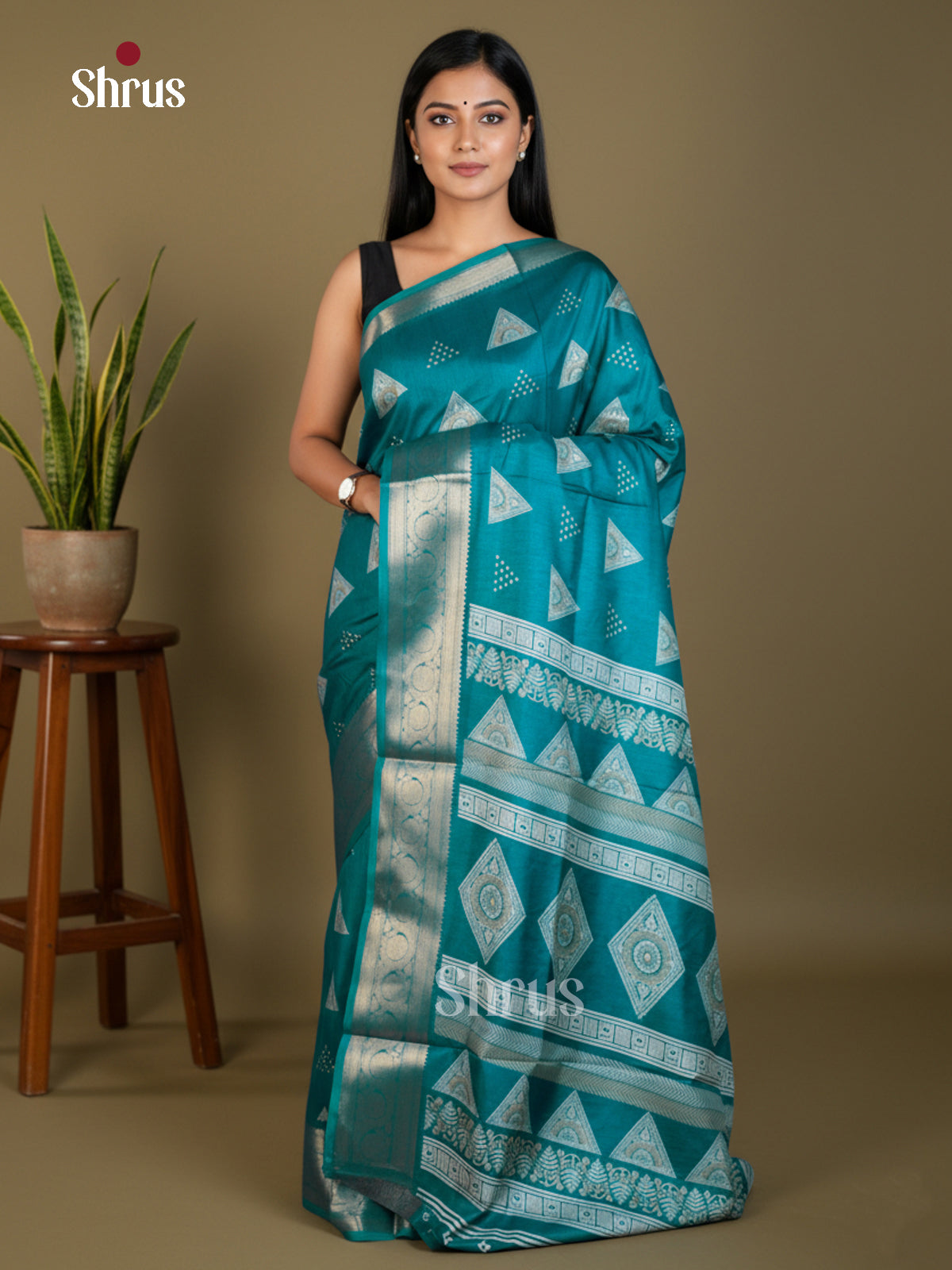 EBS16391 - Semi Crepe Saree - Shop on Shrus.com