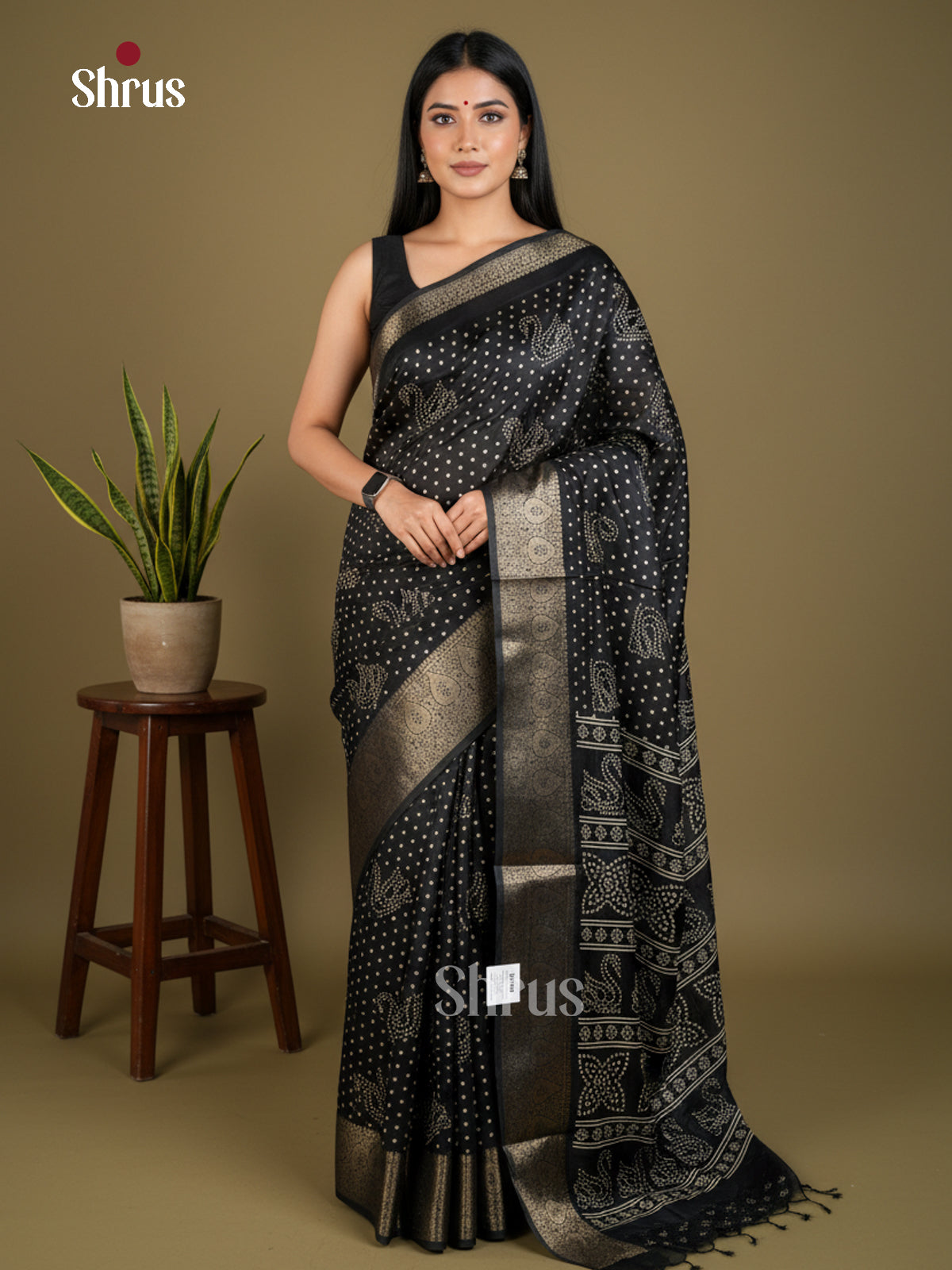 Semi Crepe Saree - EBS16399 - Shop on Shrus.com