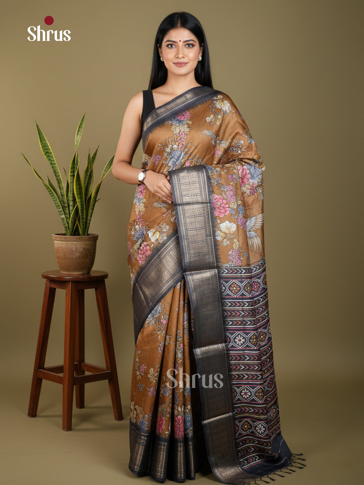 EBS16492 - Semi Crepe Saree - Shop on Shrus.com