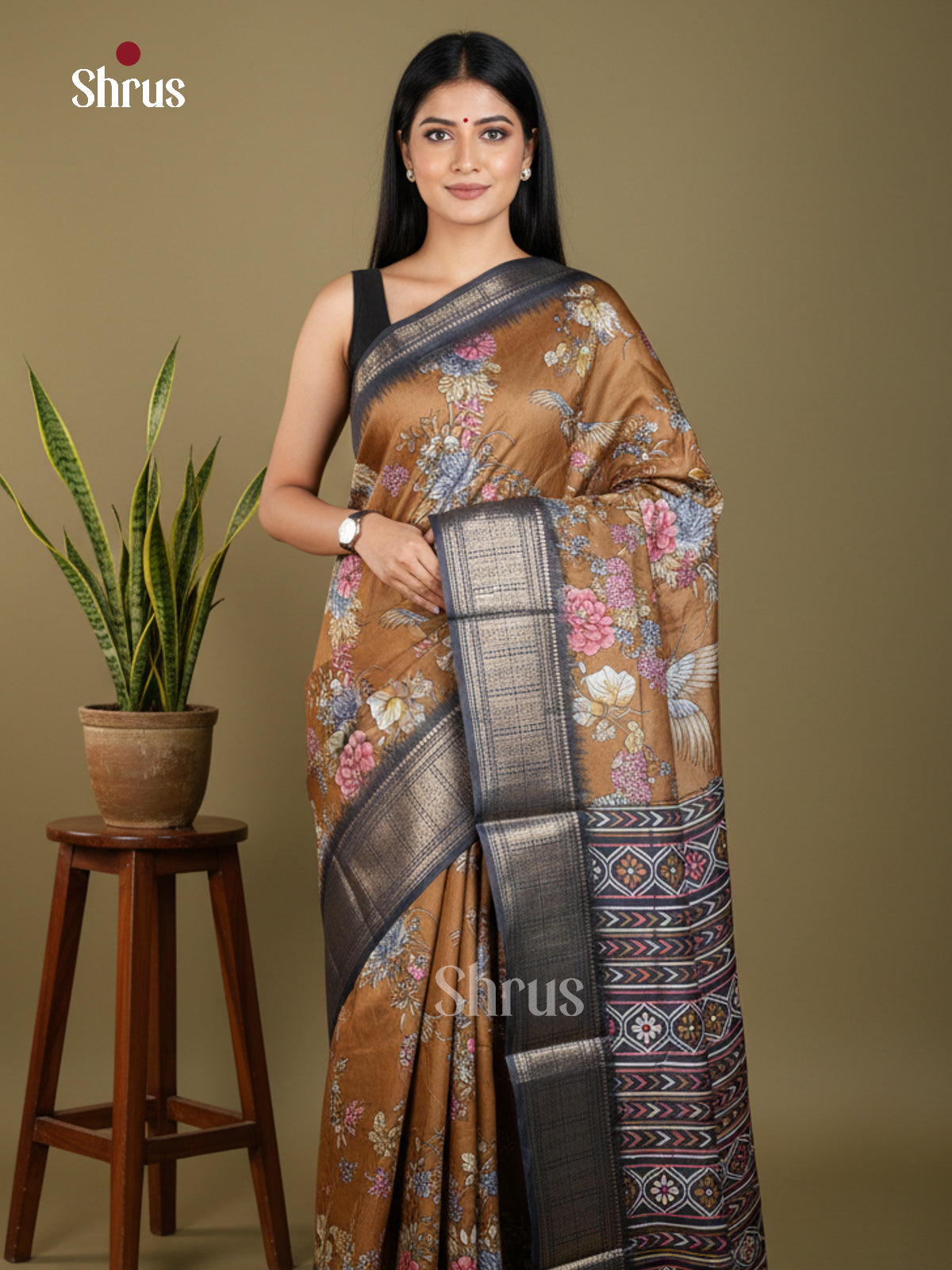 EBS16492 - Semi Crepe Saree - Shop on Shrus.com