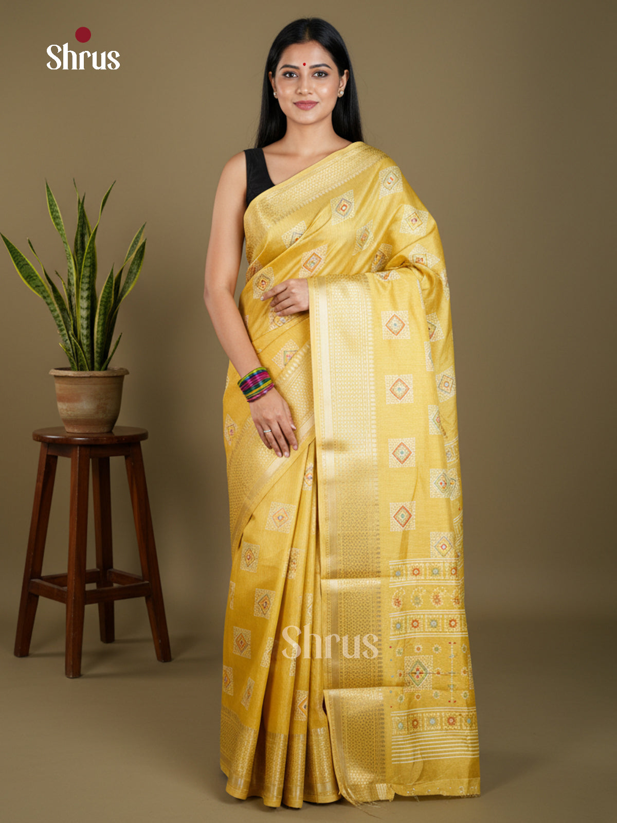 EBS16538 - Semi Crepe Saree - Shop on Shrus.com