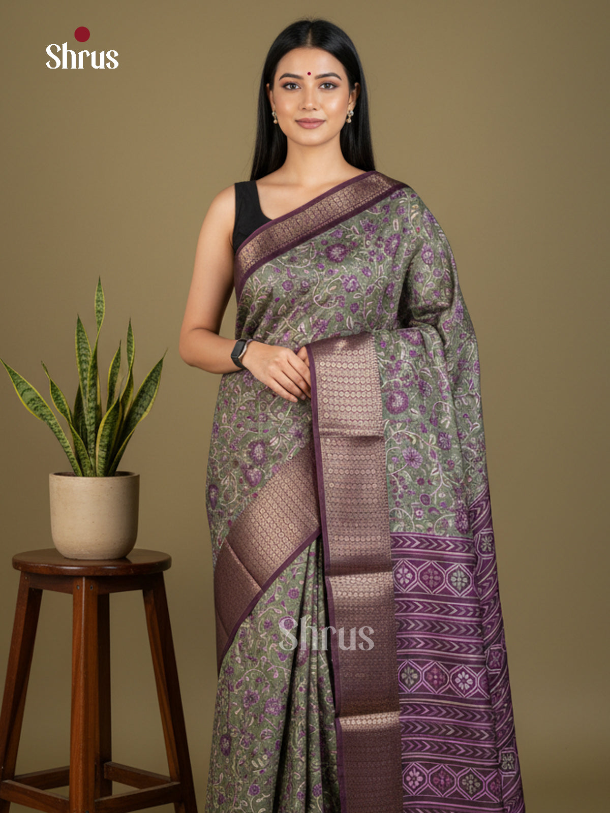 Semi Crepe Saree - EBS16543 - Shop on Shrus.com